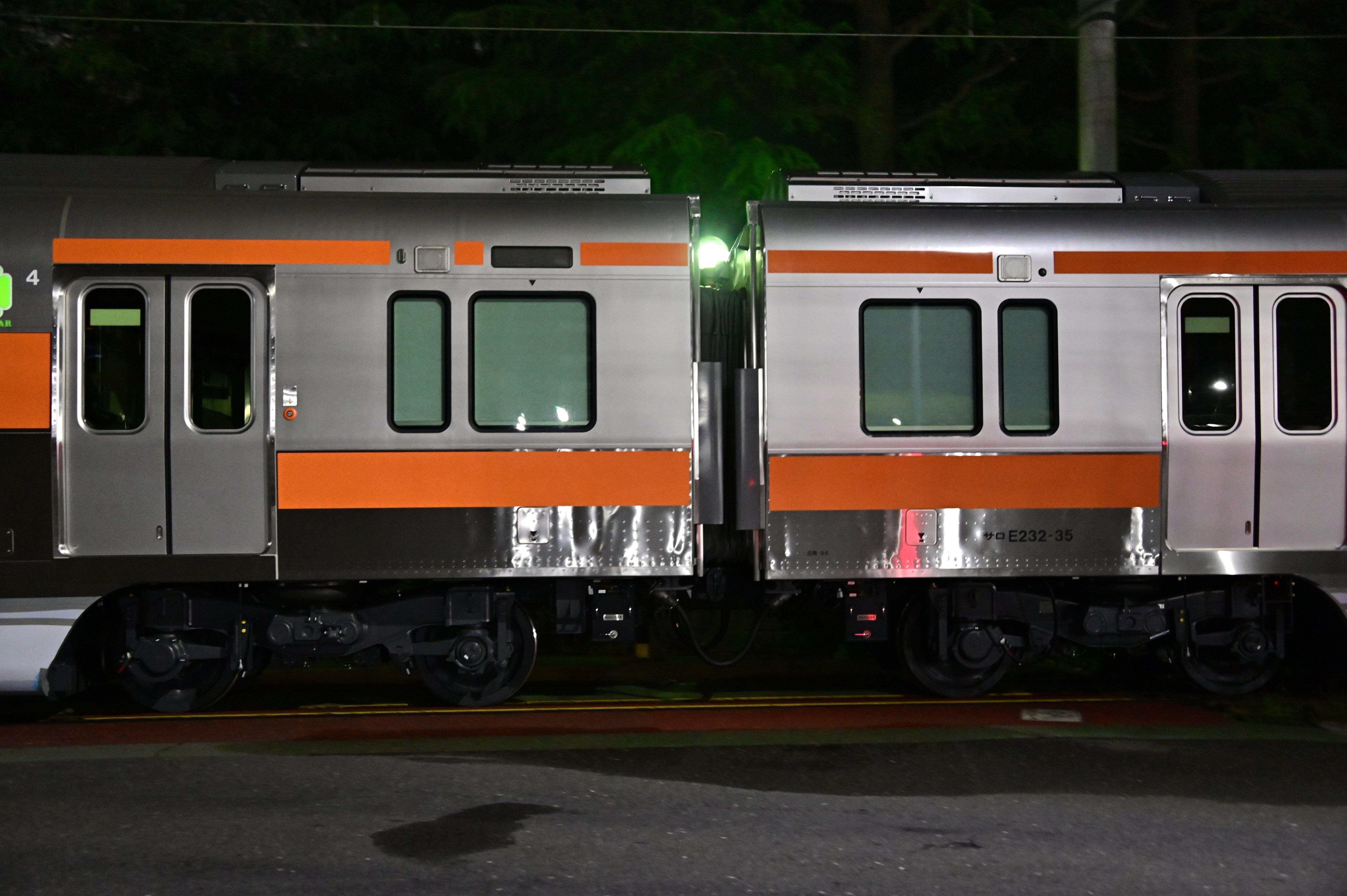J-TREC出場】【JR東日本】E233系0番台グリーン車(サロE232-33〜36+サロ