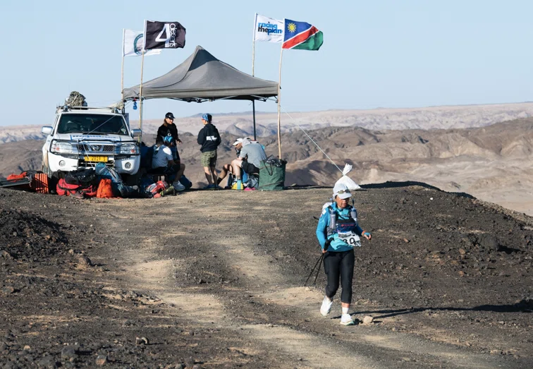 Moon Valley の CP1(Photo Credit: Racing The Planet)