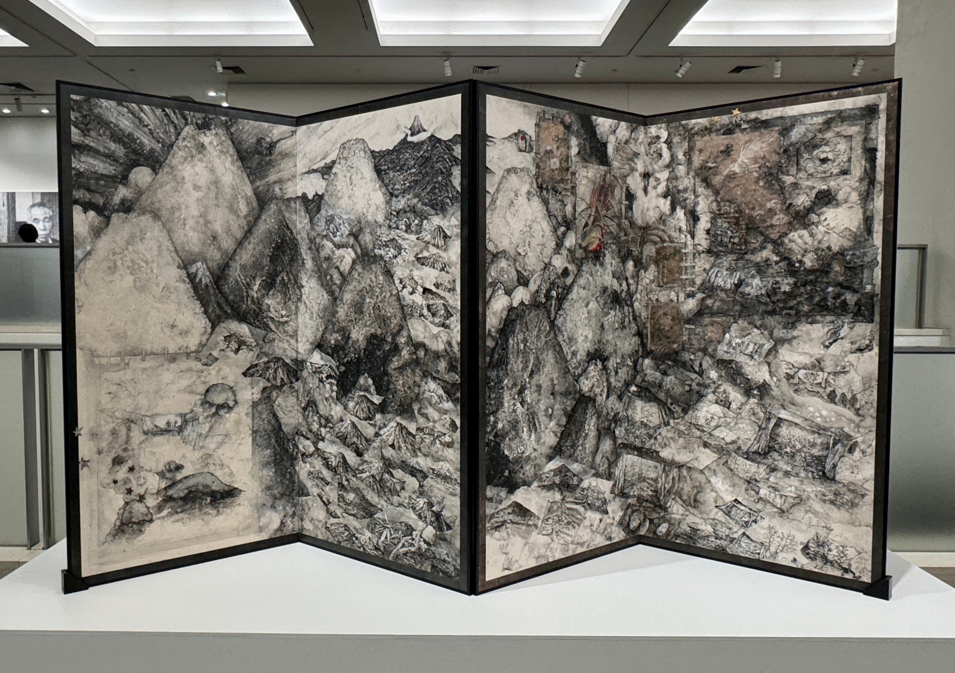 新時代の日本画を見定めるのは可能か - 美術評論＋