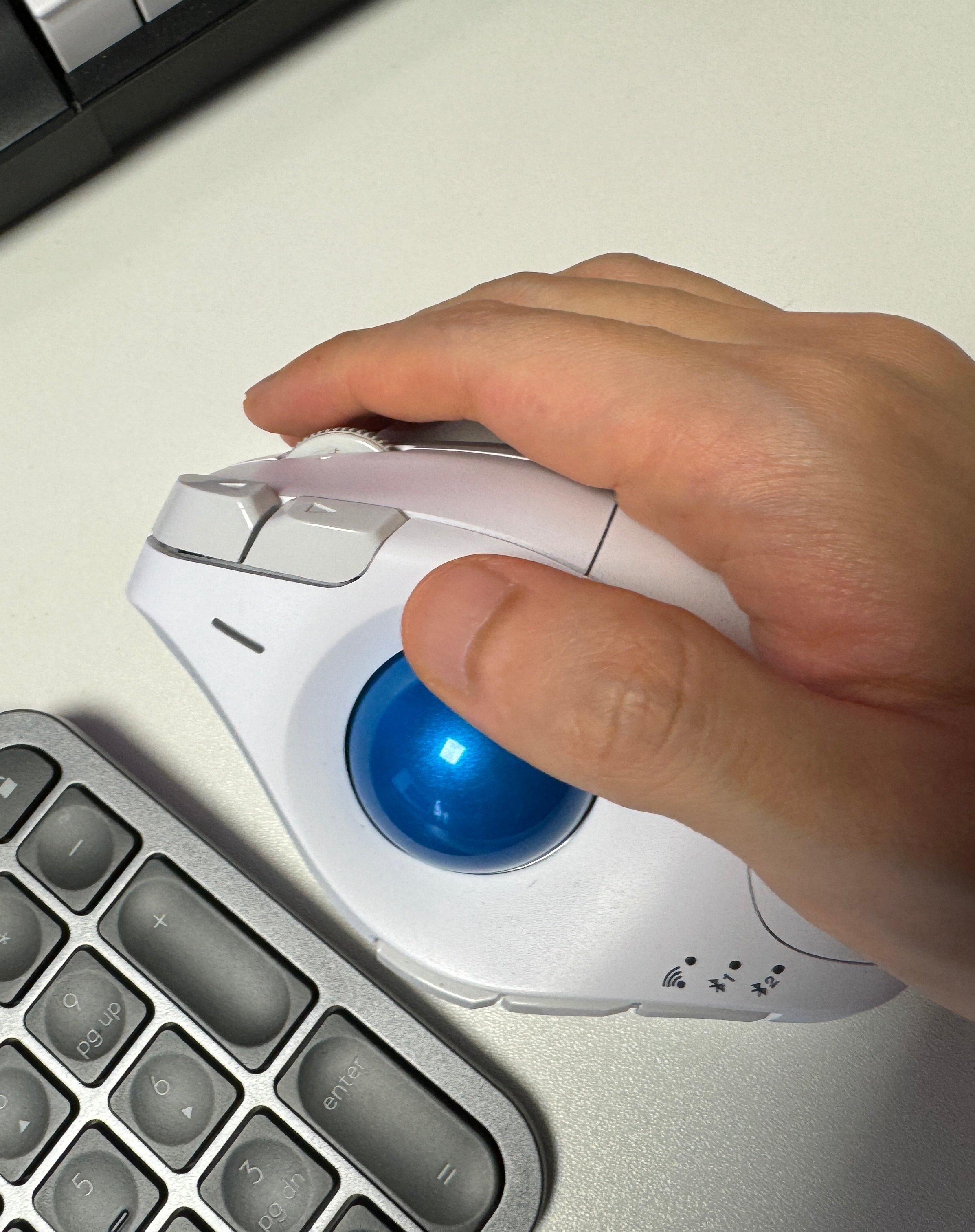 マウス・トラックボール RazerLanceheadTournamentQuartzEdition Amazon.co.jp: 【Amazon.co.jp限定】 ロジクール 静音