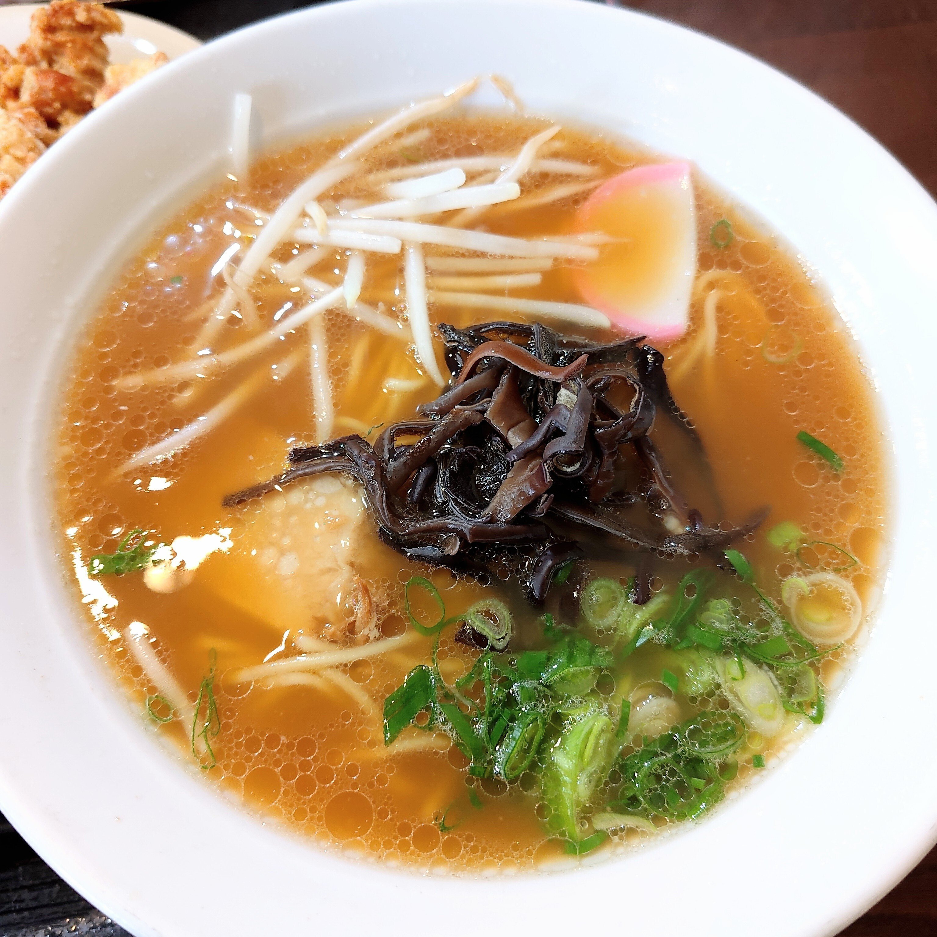 老麺館 2番 〜うまいモン32軒目〜｜えすたけ