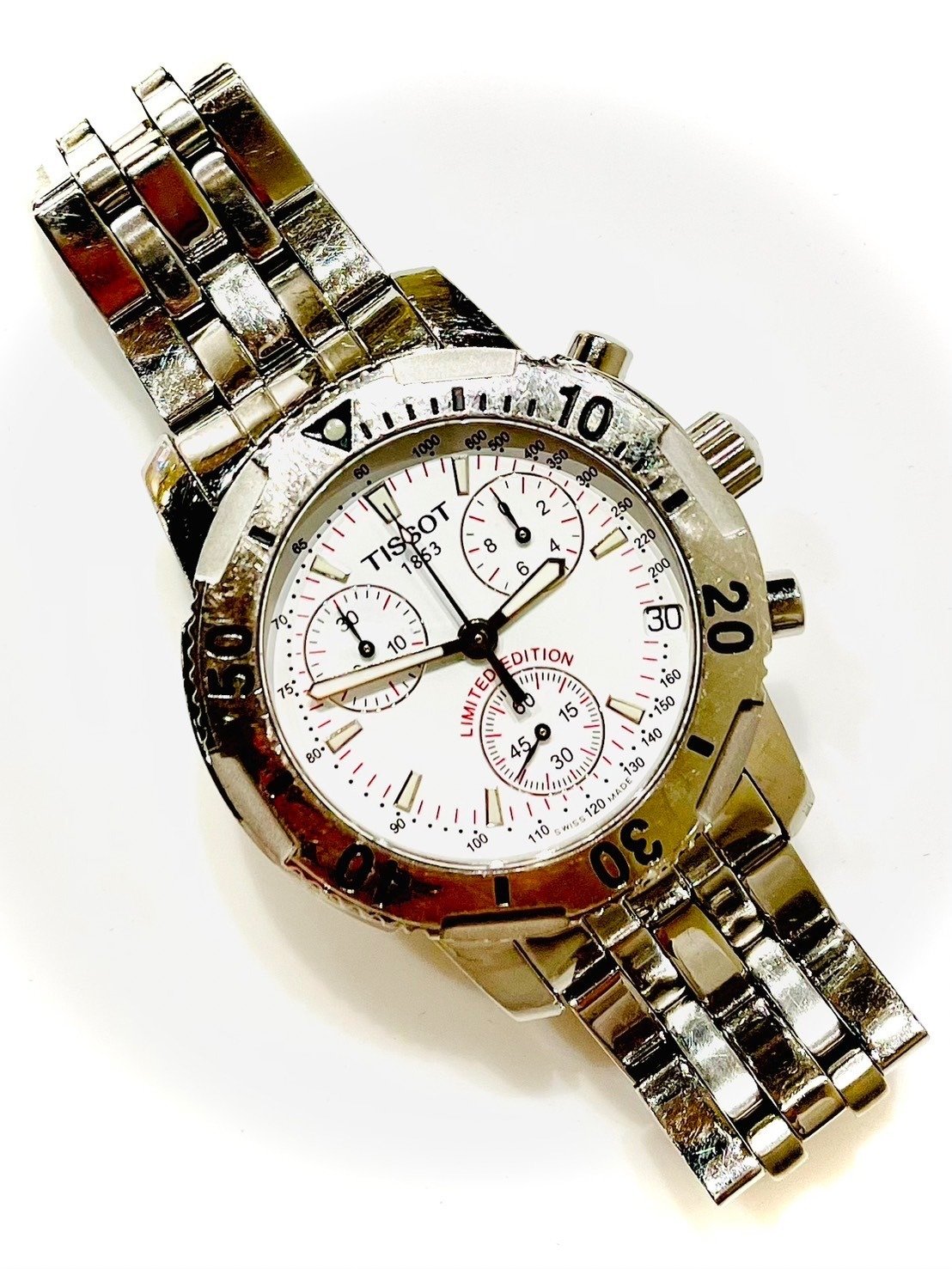 tissot(ティソ)の電池交換は自分でできる?値段は?|はらじゅ tissot(ティソ)の電池交換は自分でできる?値段は?|はらじゅ