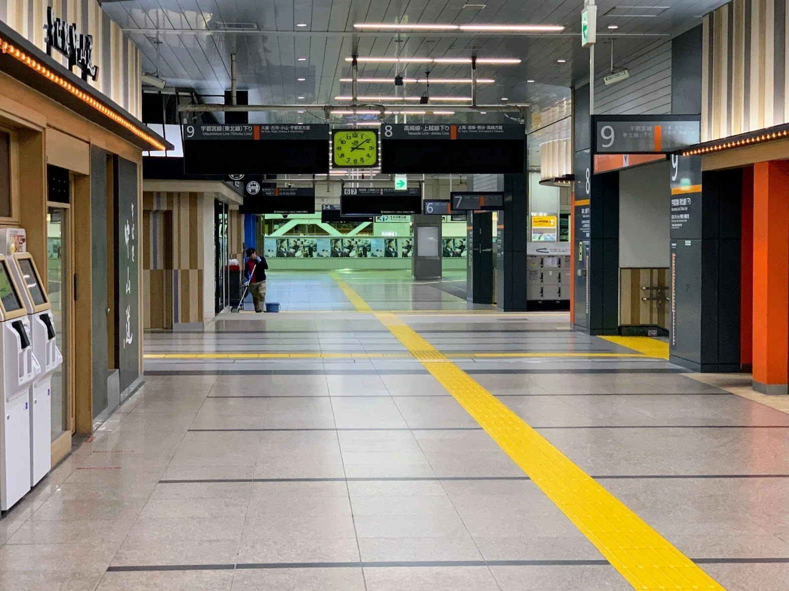 I participated in the 'Midnight Omiya Yard with the 185 Series