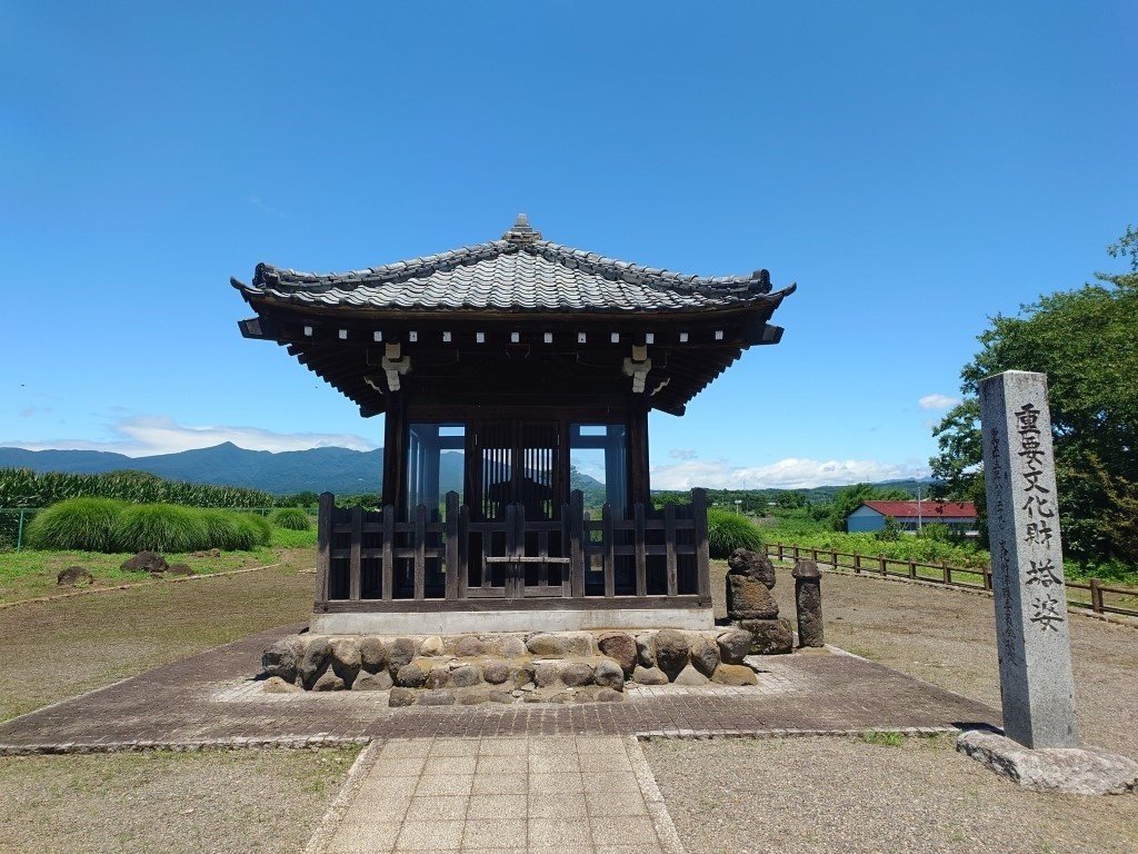 群馬県】山上多重塔 (石造三重塔)｜毛人(EMISHI)