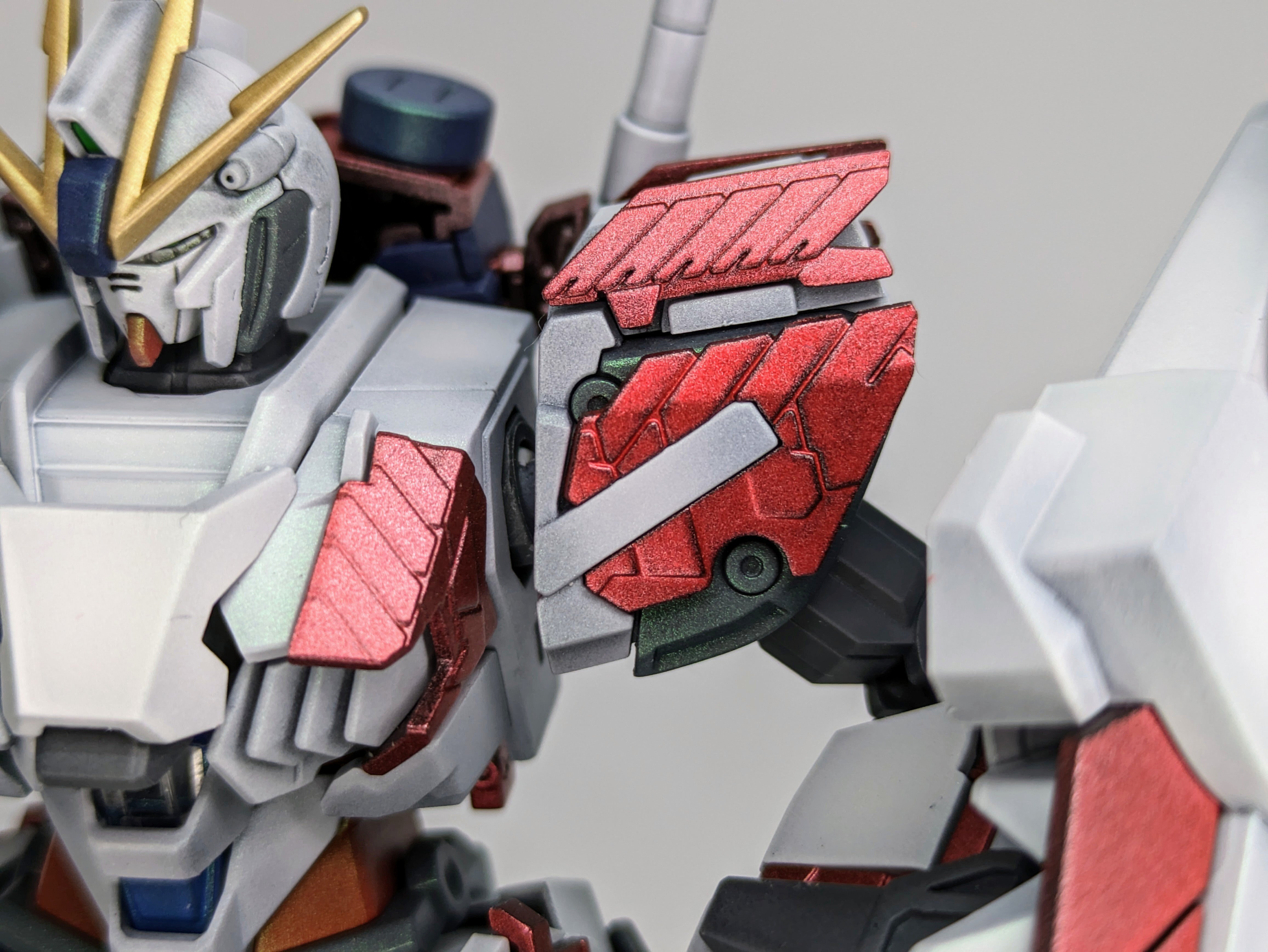 HG ナラティブガンダムC装備　フェネクス　塗装完成品 HGUC ナラティブガンダム C装備 フェネクス共鳴？覚醒？塗装