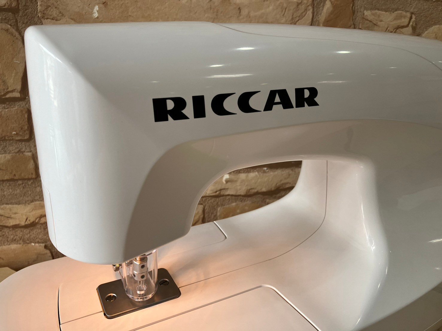 ミシン紹介】予約受付中！RICCAR(リッカー)「ニードルパンチミシン