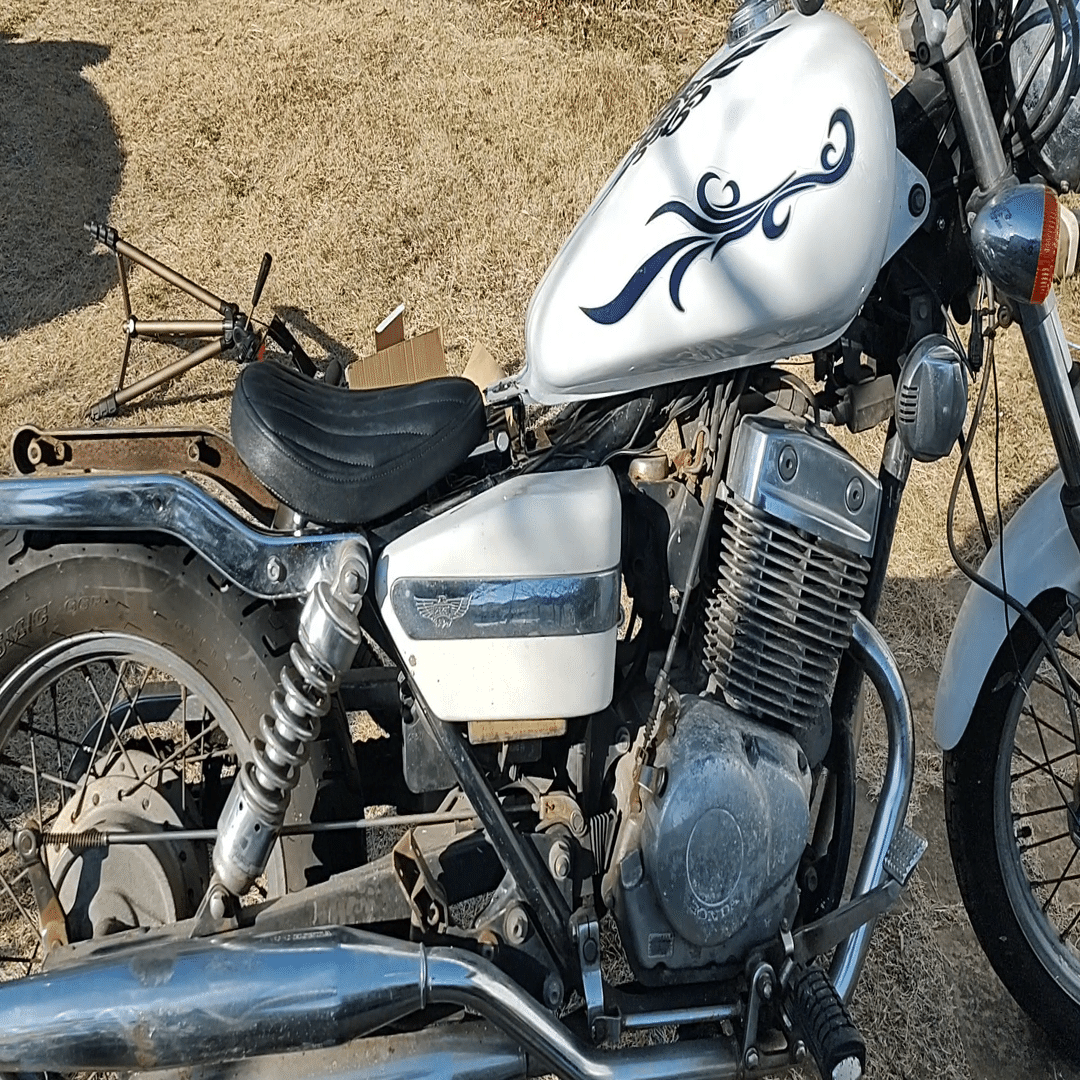 MC13 REBEL ( レブル )の レストア と カスタム part2｜M Garage