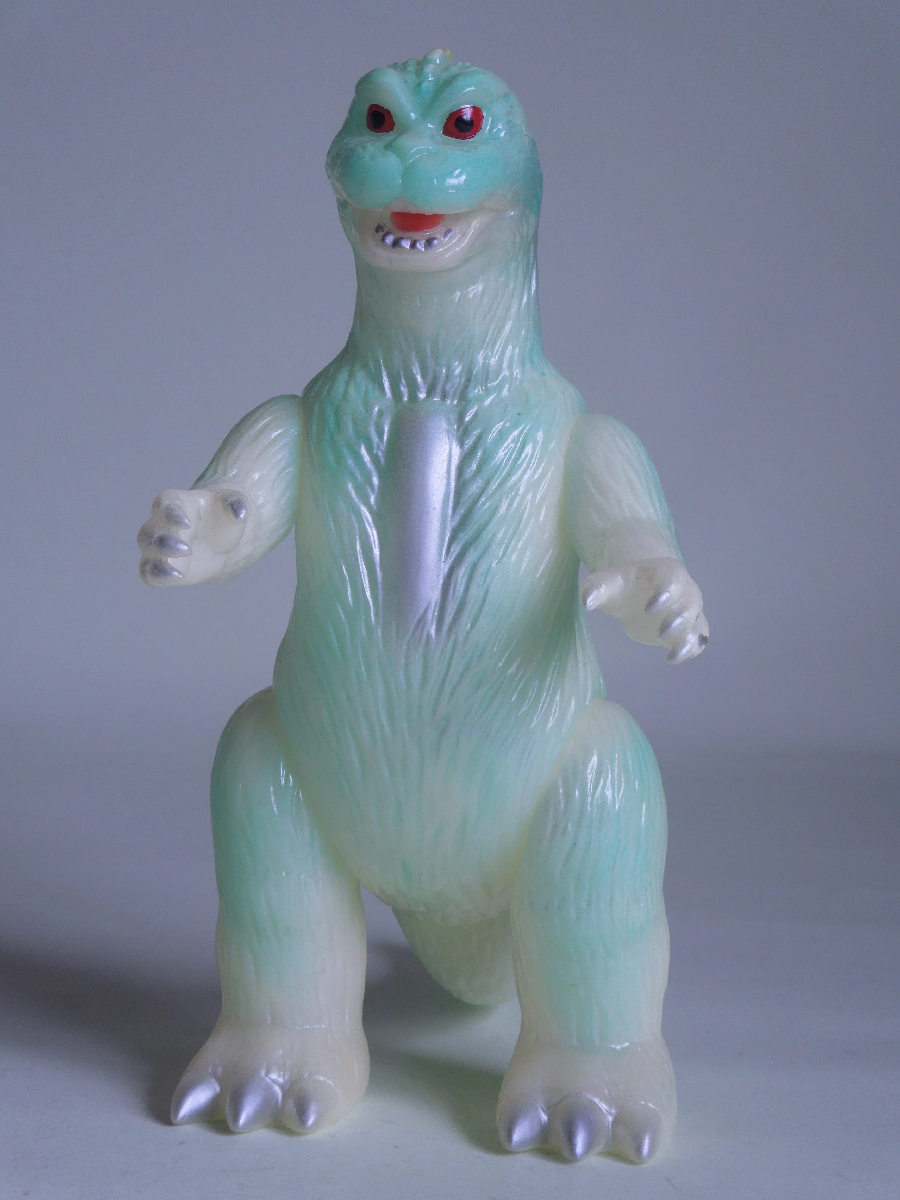 ゴジラ・ビデオファンクラブ モスゴジくんカラバリ｜ゆる