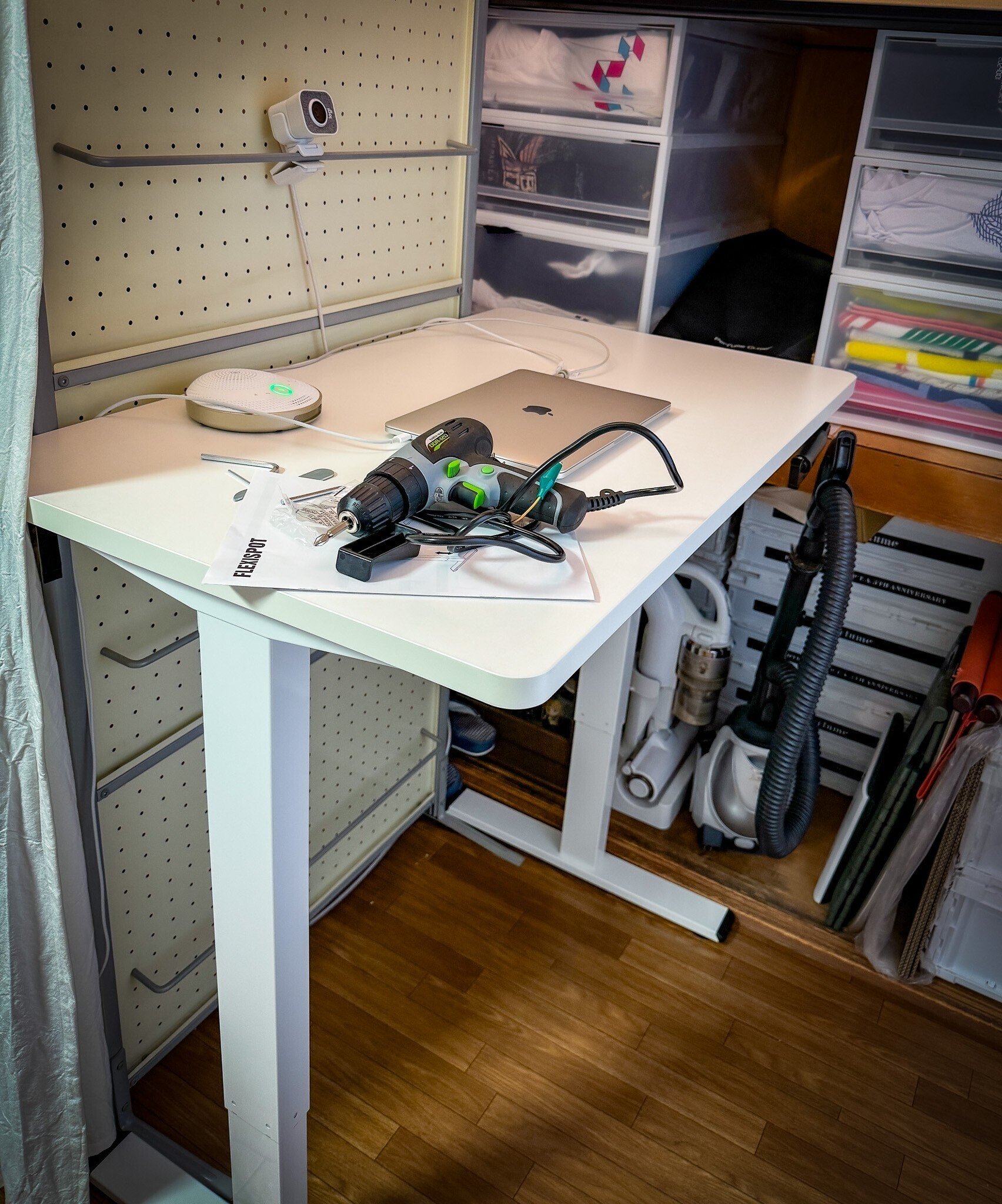 FlexiSpot] H1 手動式昇降デスクが届いた｜しょっさん