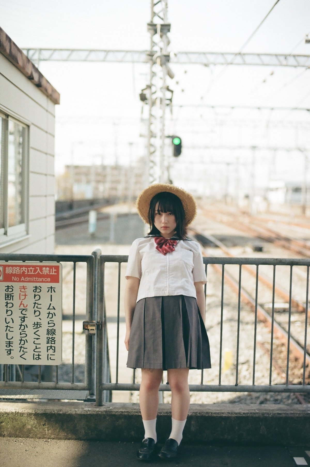 セーラー服　街撮り　電車 