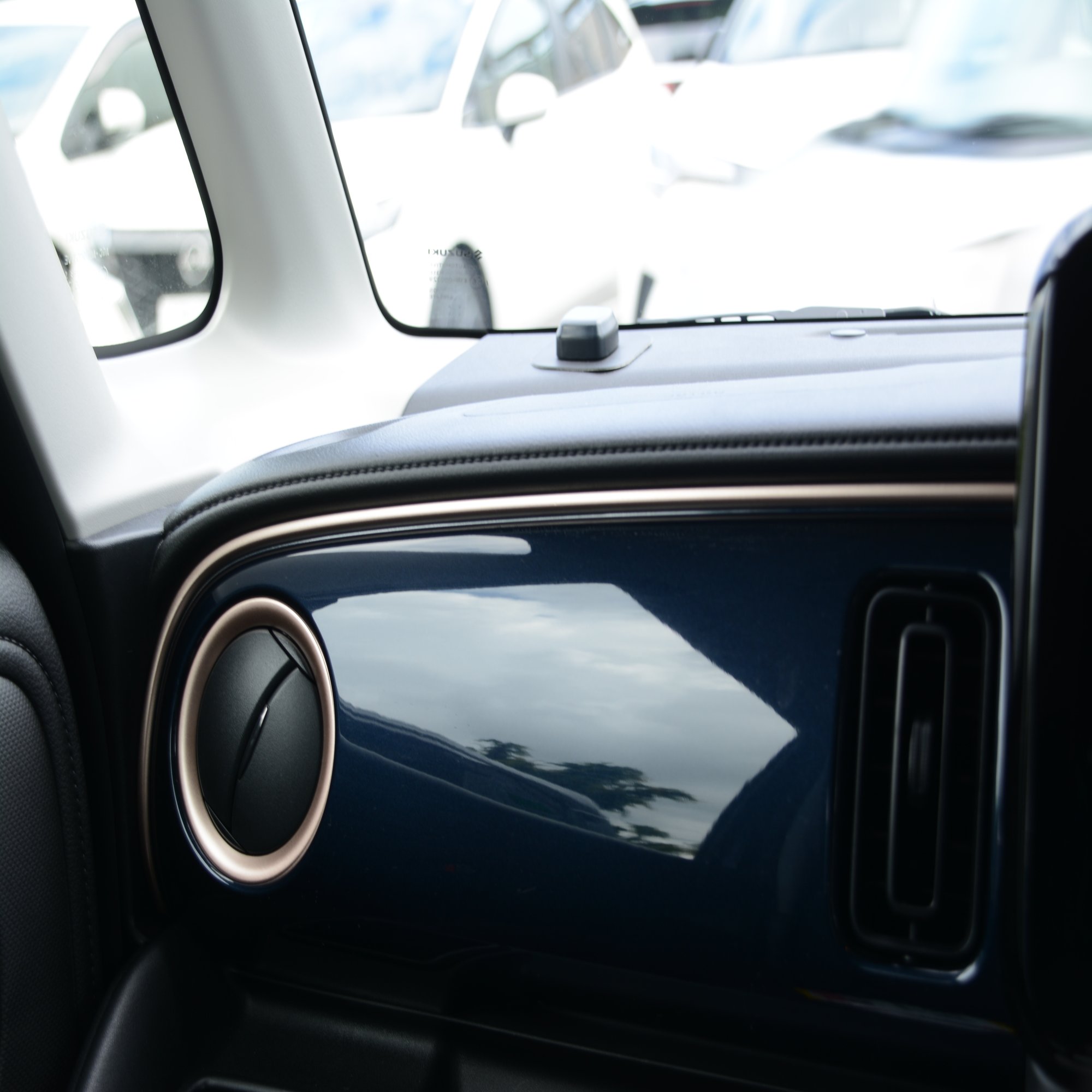 再レビュー】スズキが作る「オトナでカワイイ軽自動車」 スズキ ワゴンRスマイル 試乗レビュー｜ひろ