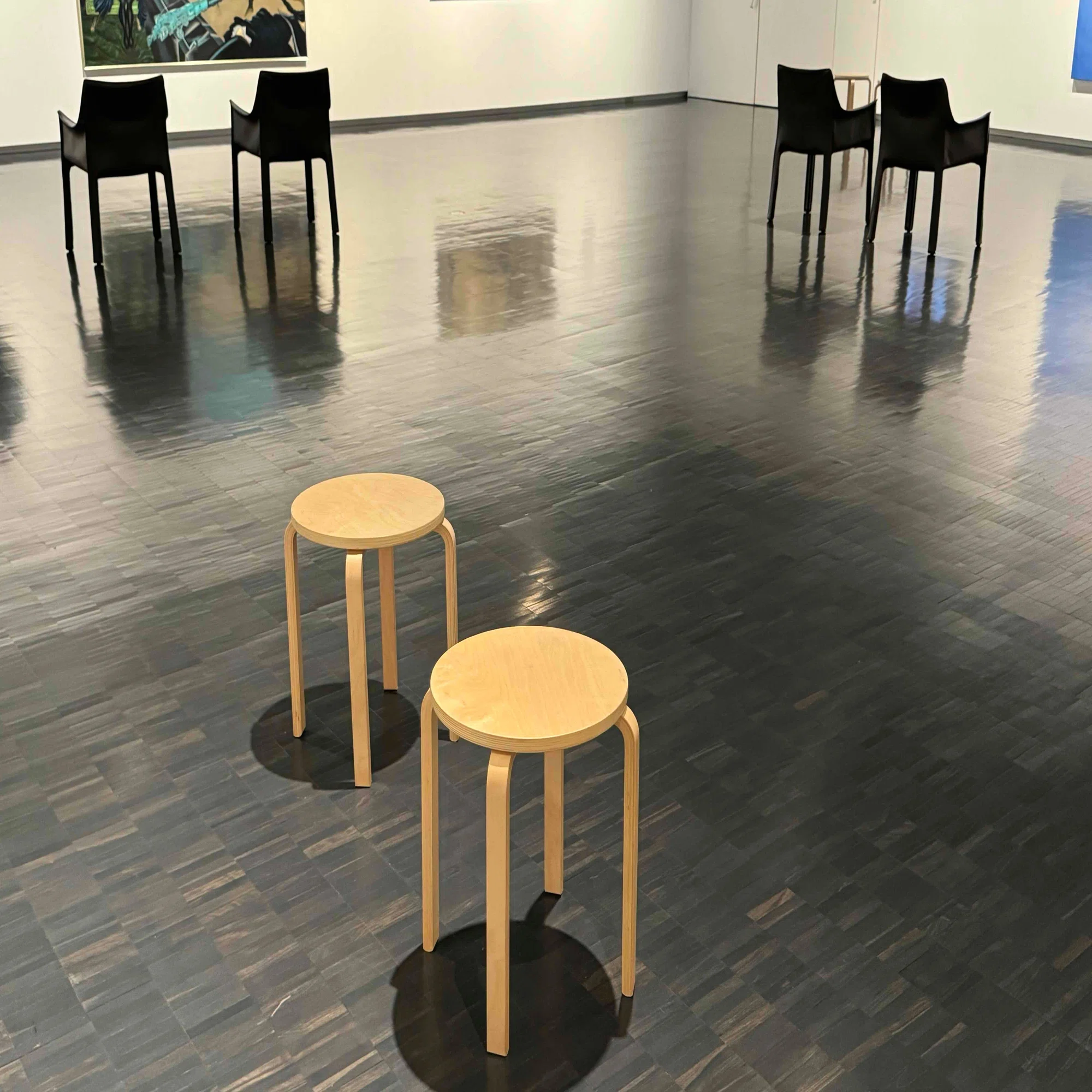美術館の名作椅子 02 東京国立近代美術館 mata