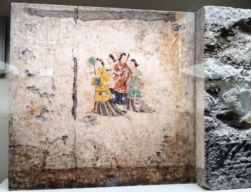 🌲 奈良 明日香村にある「飛鳥美人」の『高松塚古墳』『高松塚壁画館』へ行って来ました。|ぐるぐる