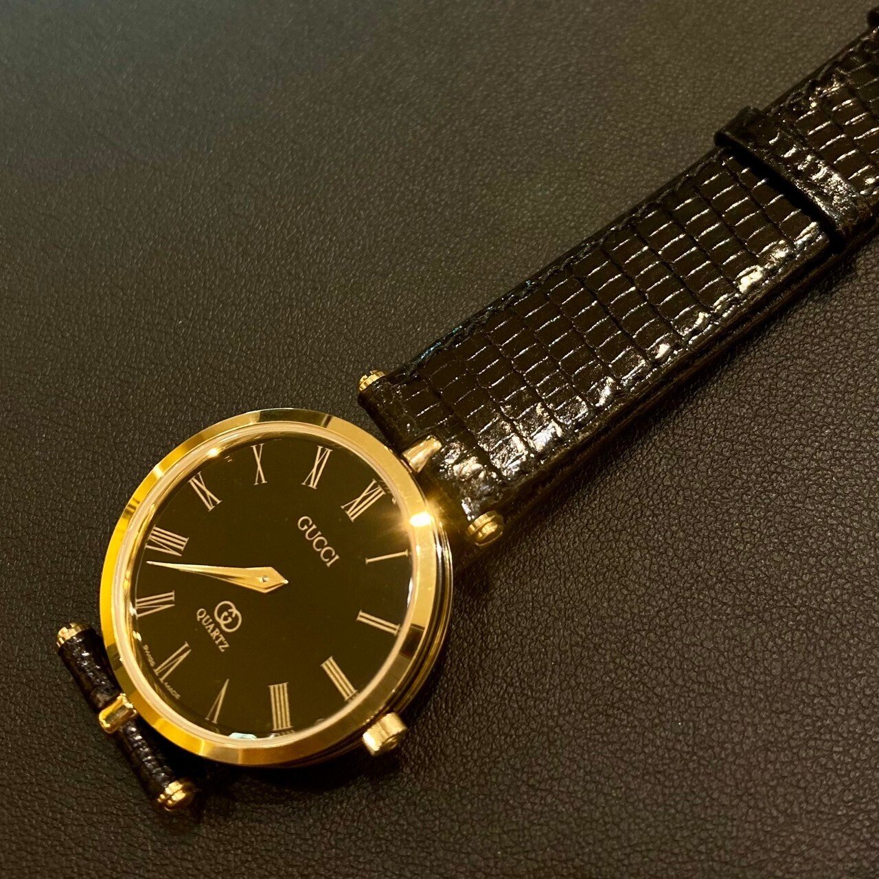 グッチ(GUCCI)の電池交換はできますか? | BROOCHブローチ時計 グッチ(GUCCI)の電池交換はできますか? | BROOCHブローチ時計