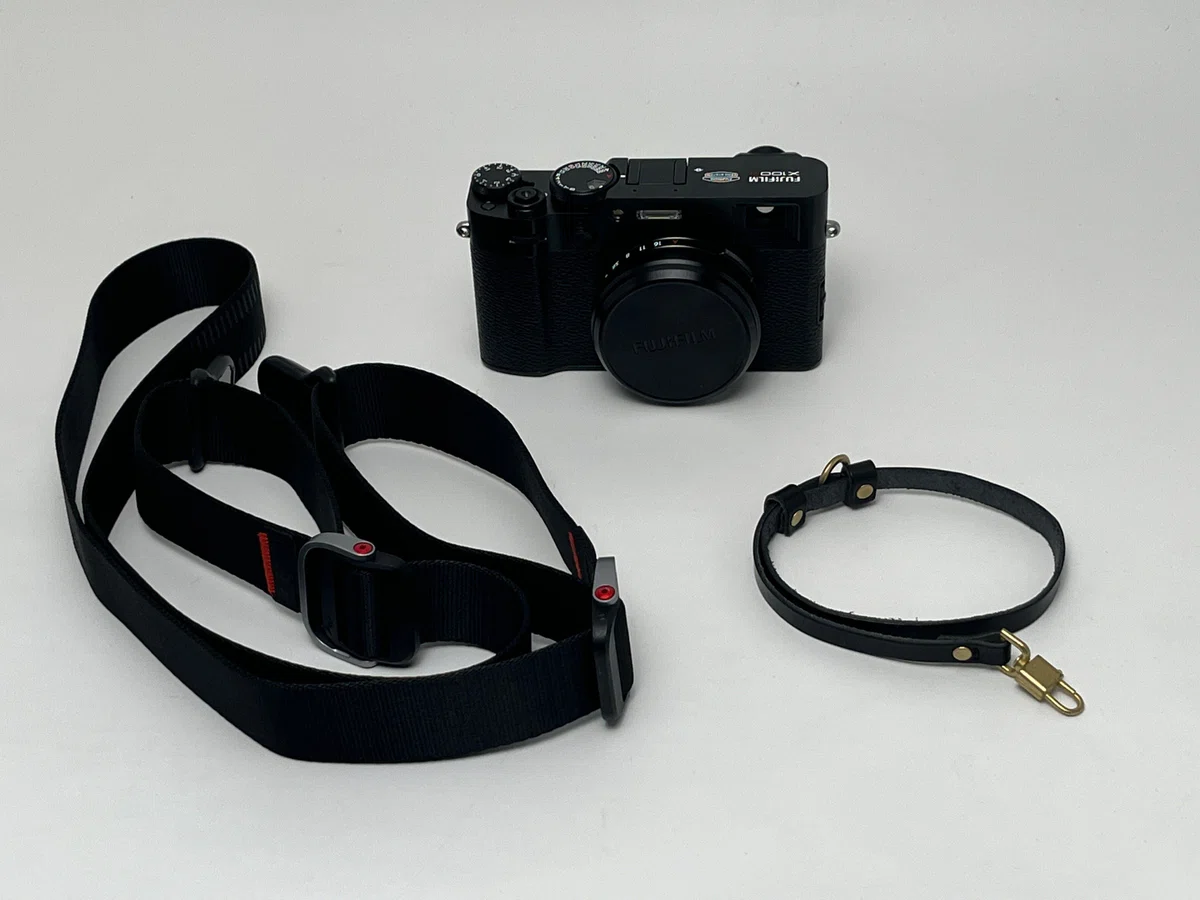FUJIFILM X100VI 本体 潤わ アルティザンアーティストストラップ