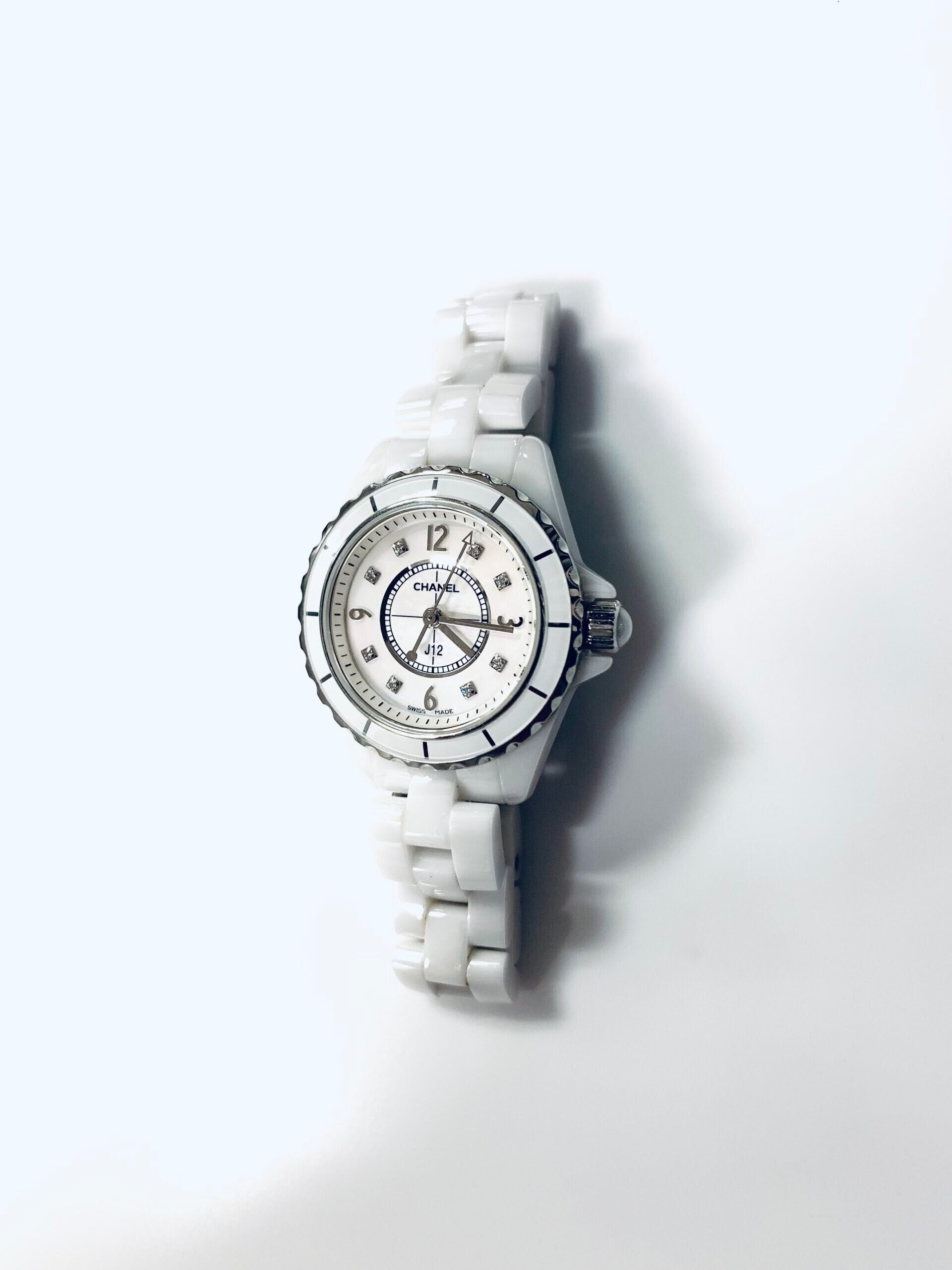 シャネル(chanel)j12の電池交換は自分でできる?電池交換方法 シャネル(chanel)j12の電池交換は自分でできる?電池交換方法