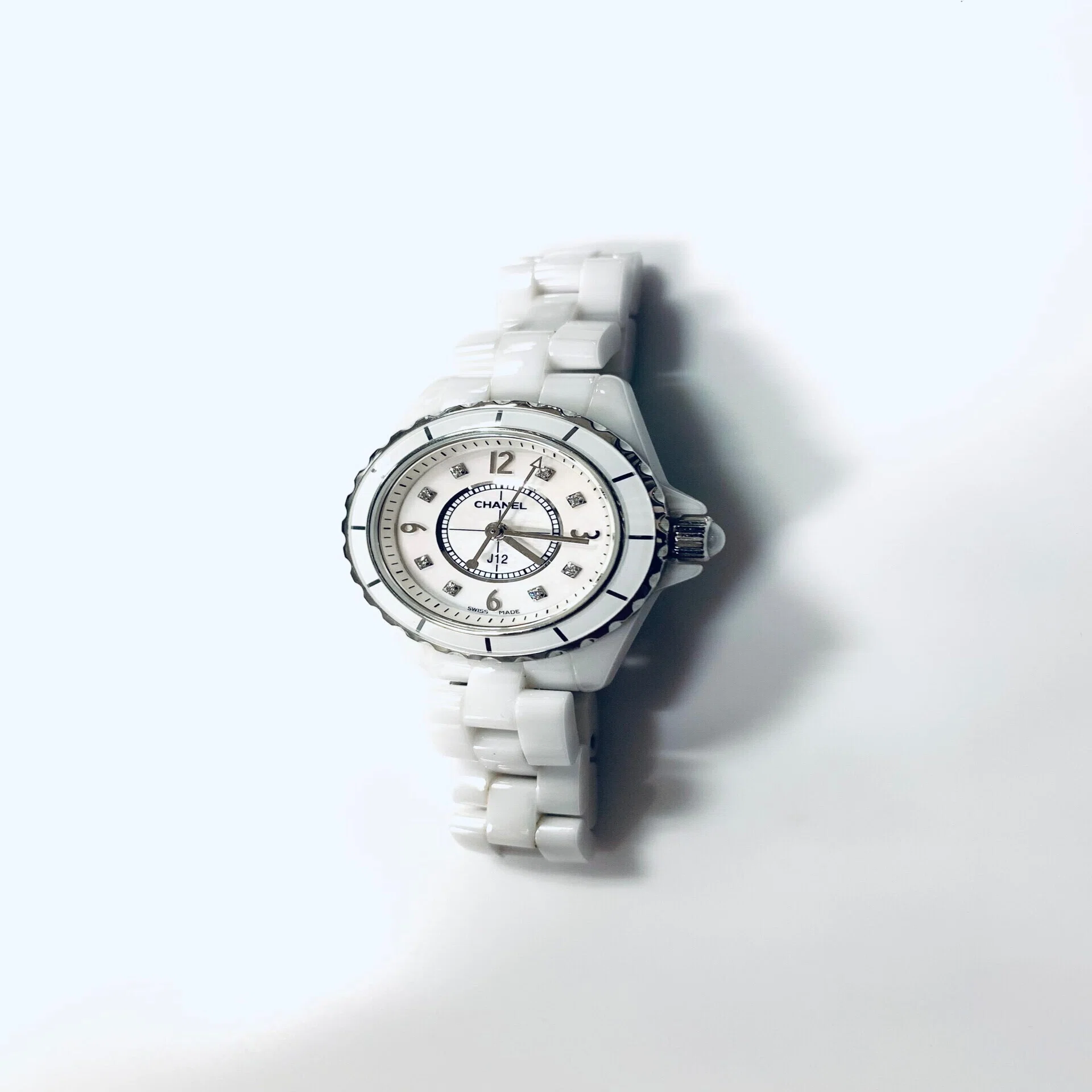 シャネル（chanel）j12の電池交換は自分でできる？電池交換方法と値段 