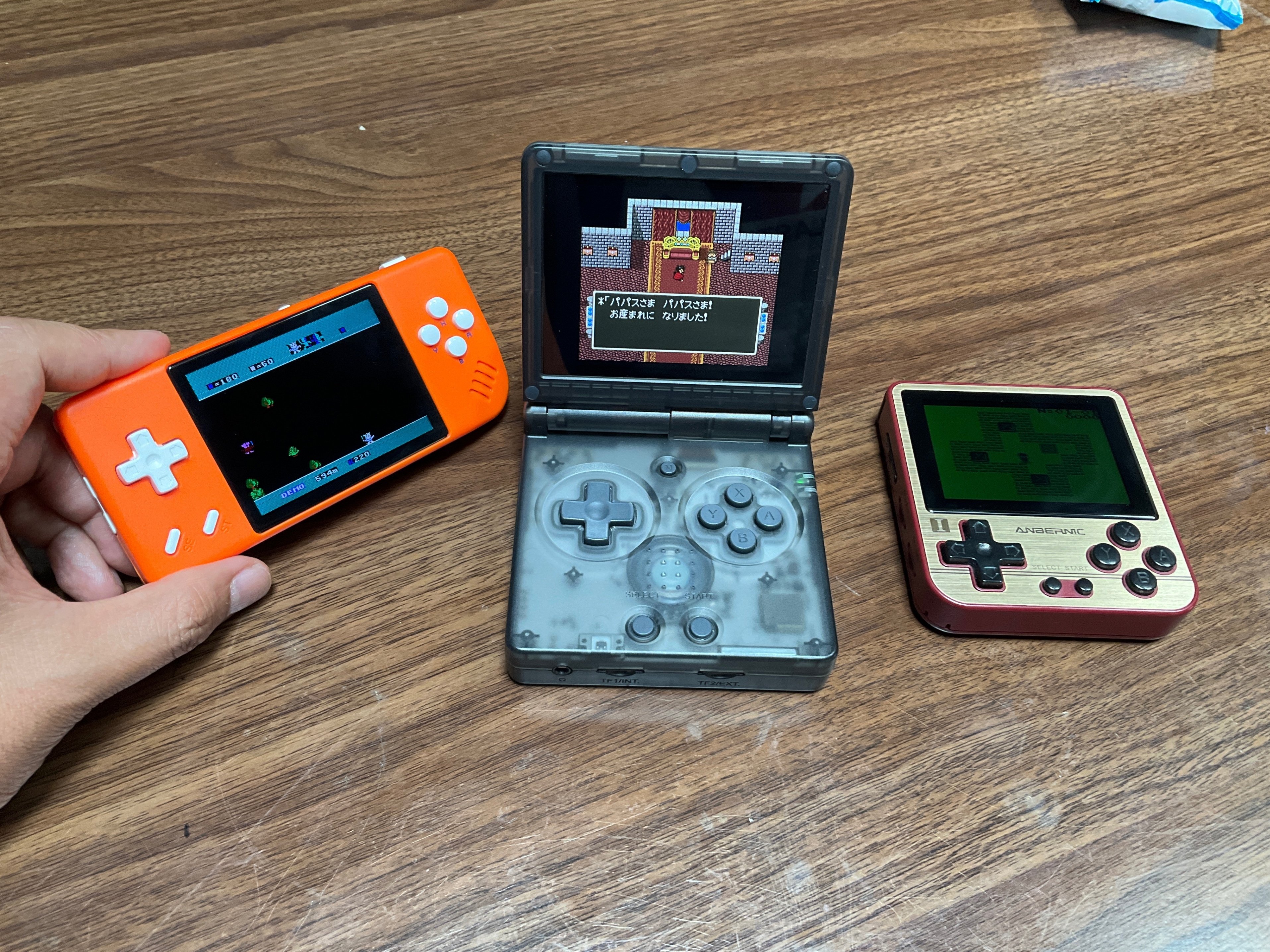 ANBERNIC RG35XXSP クリアブルー ボタン換装済み ゲームボーイアドバンスSP風の新型1万円携帯ゲーム機レビュー