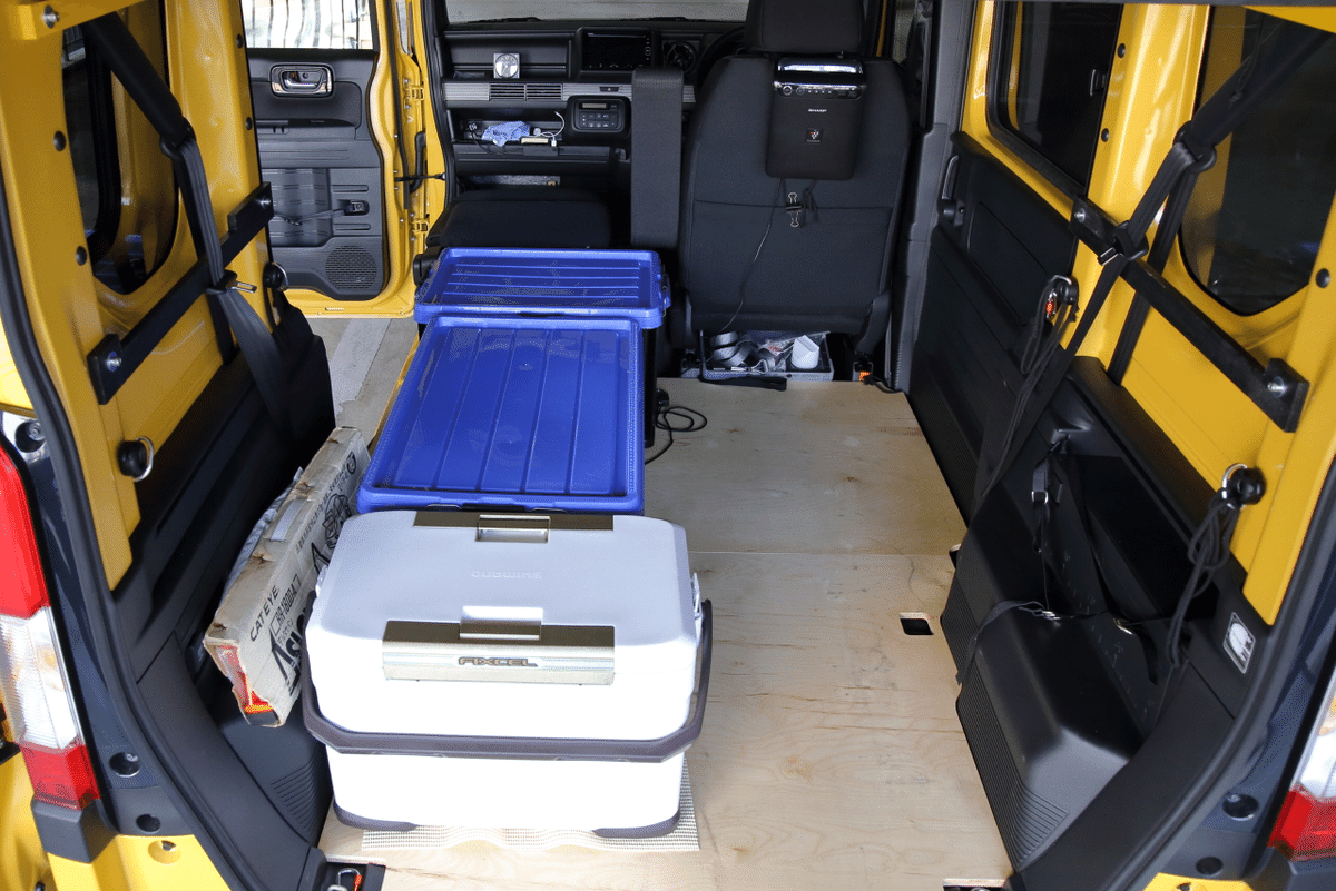 N-VAN運転席、助手席兼用換気扇ベースデュアルFAN穴フードX2個