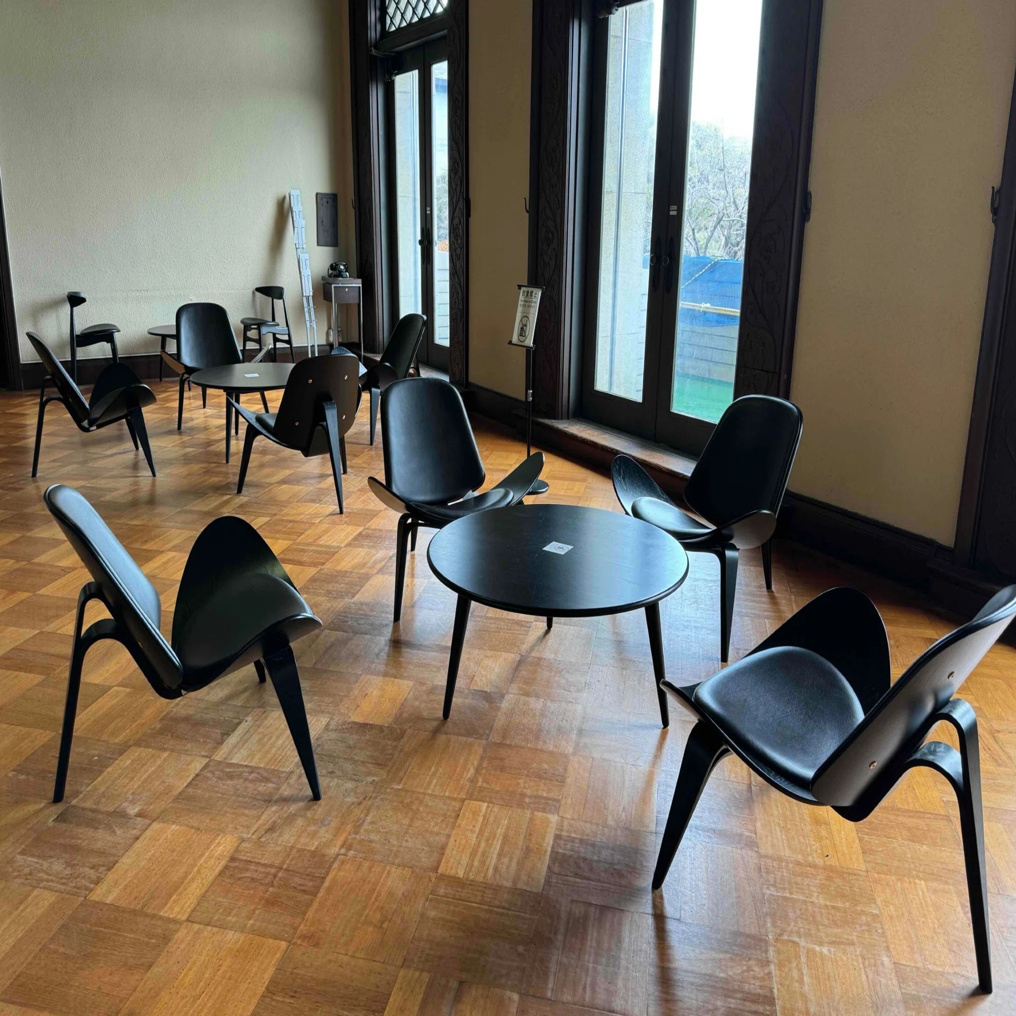 ○美術館の名作椅子#04○東京国立博物館 本館｜mata