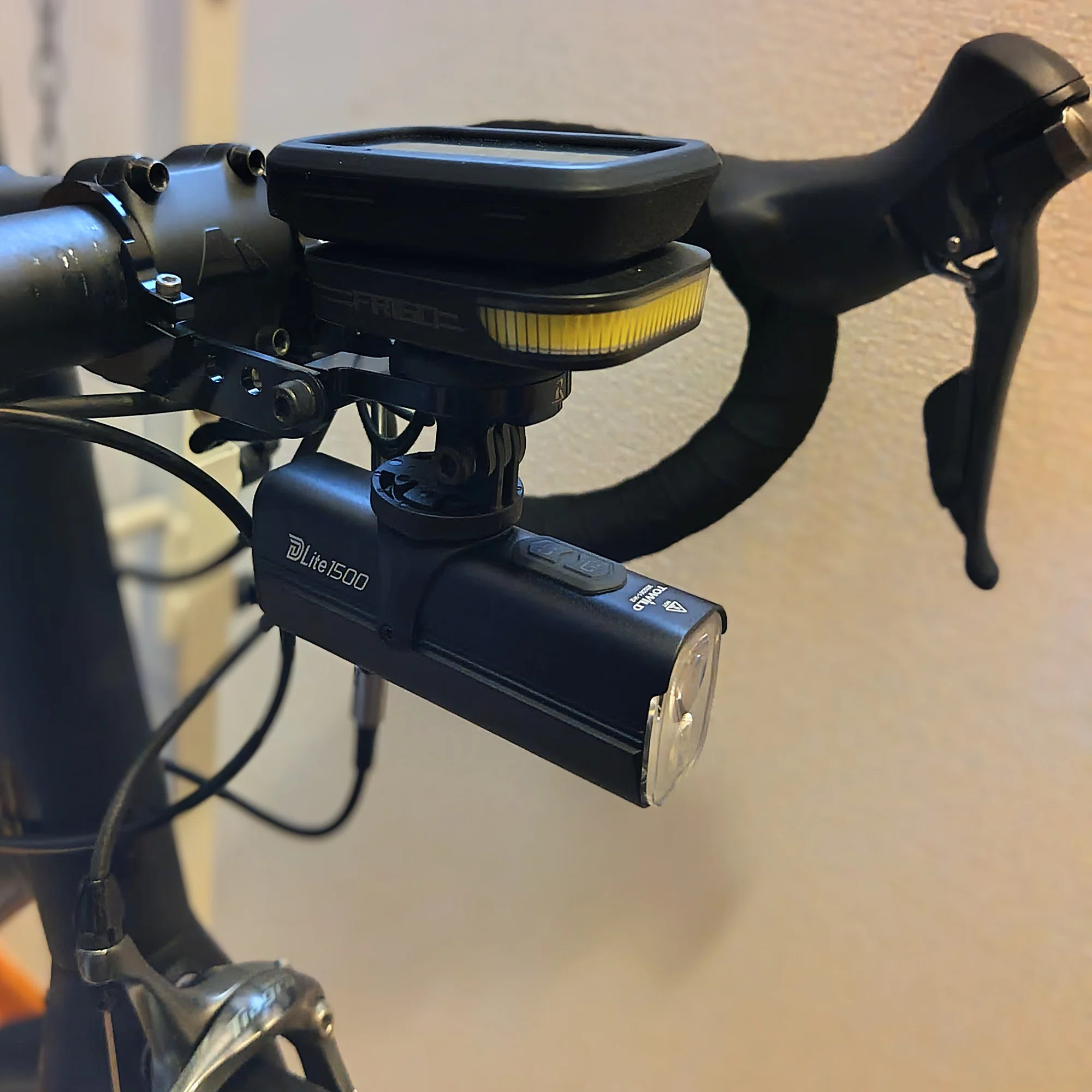 コスパ偏重主義者が買ってよかったロードバイクグッズ③ライト TOWILD 