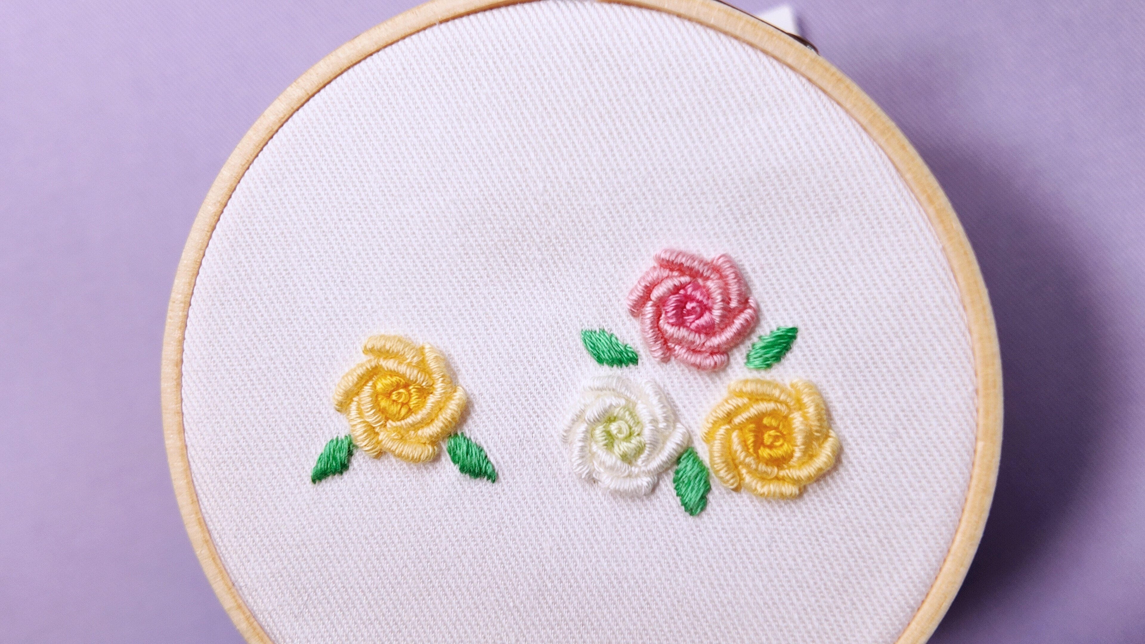刺繍図案無料】バラの刺繍方法｜はなめろん｜刺繍作家