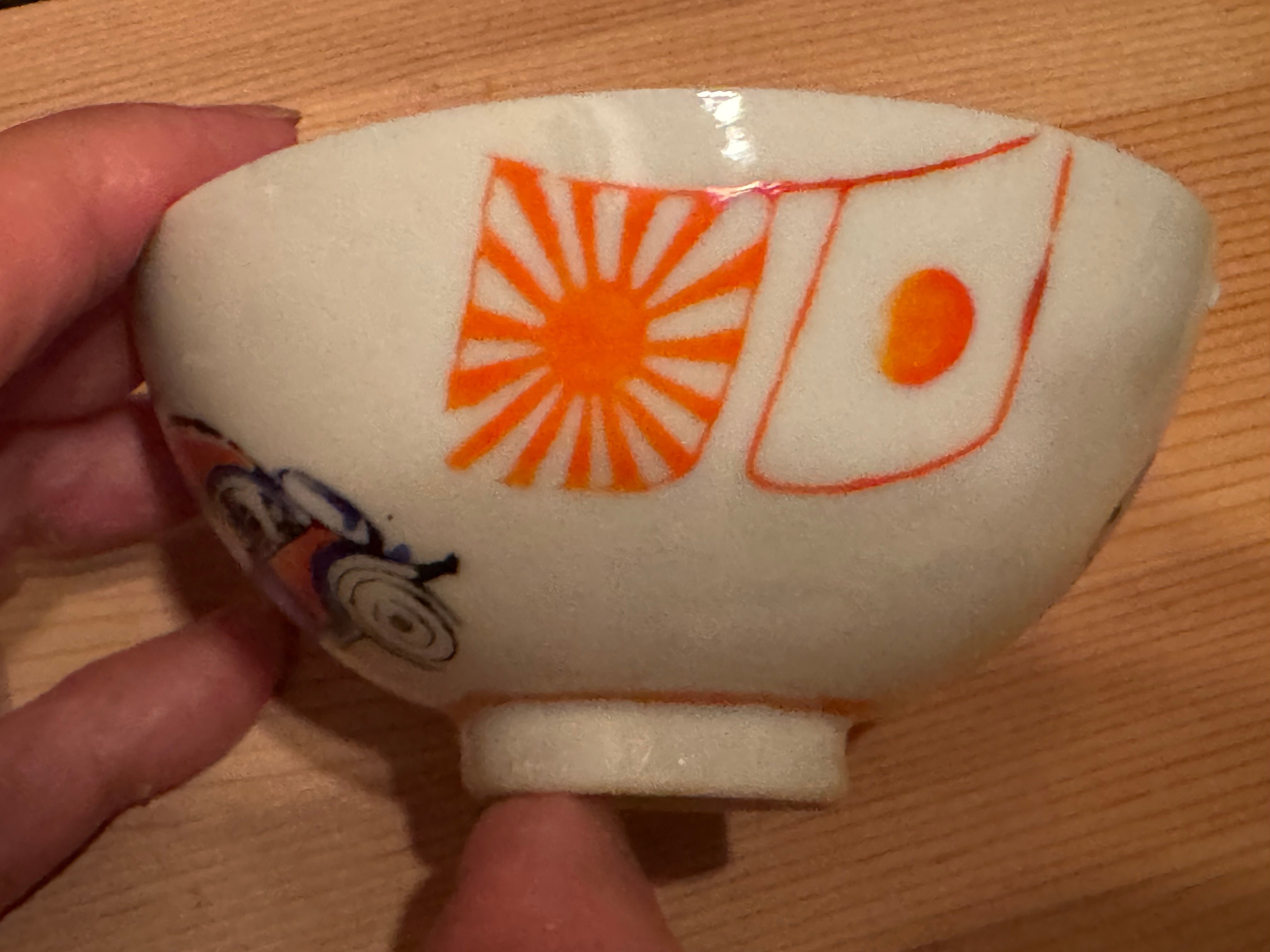 戦時下の一品＞ 軍事柄の食器 ｜信州戦争資料センター(まだ施設
