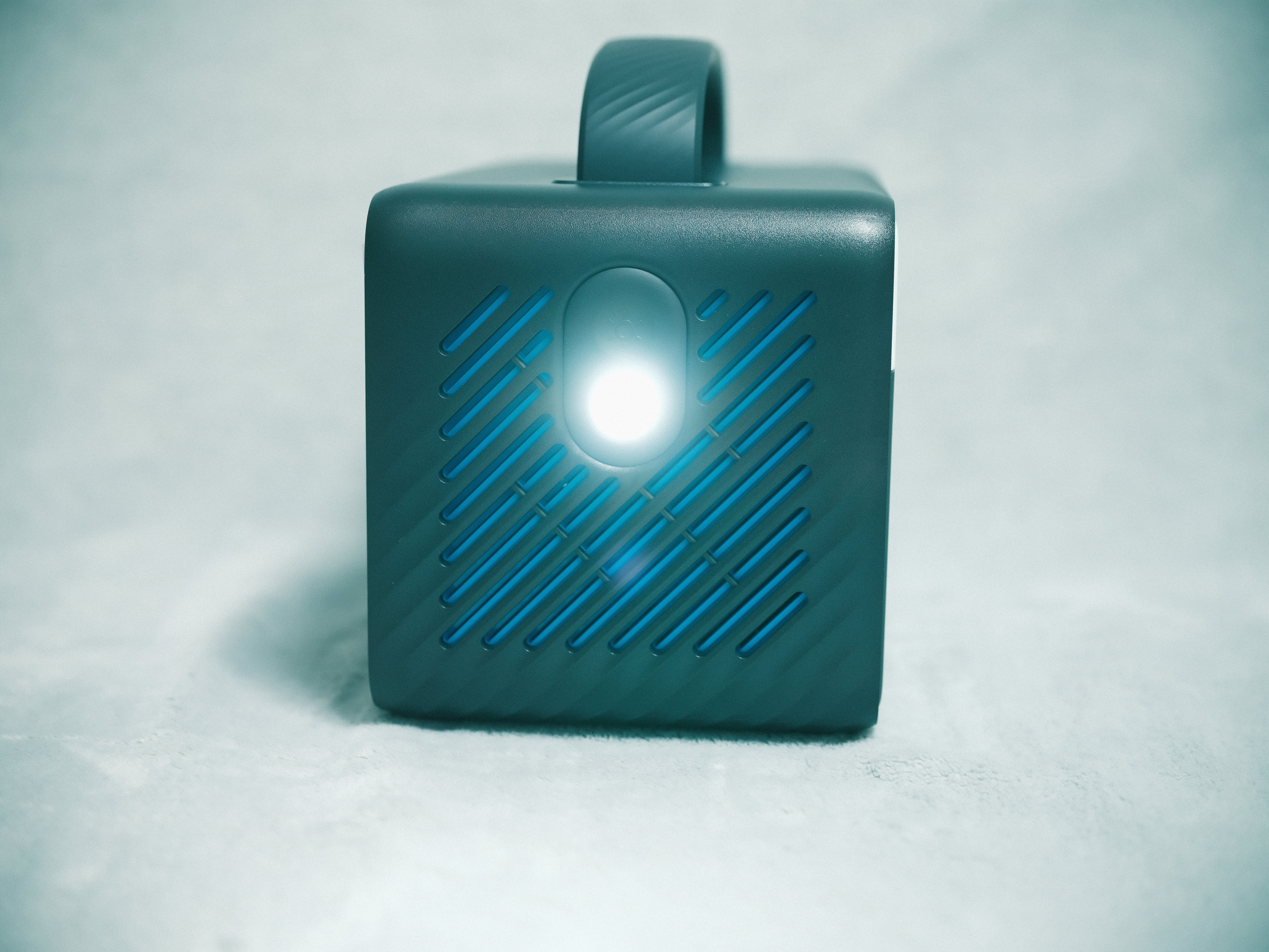 レビュー】車中泊と非常時のお供 Anker PowerHouse II 300｜プラナリア