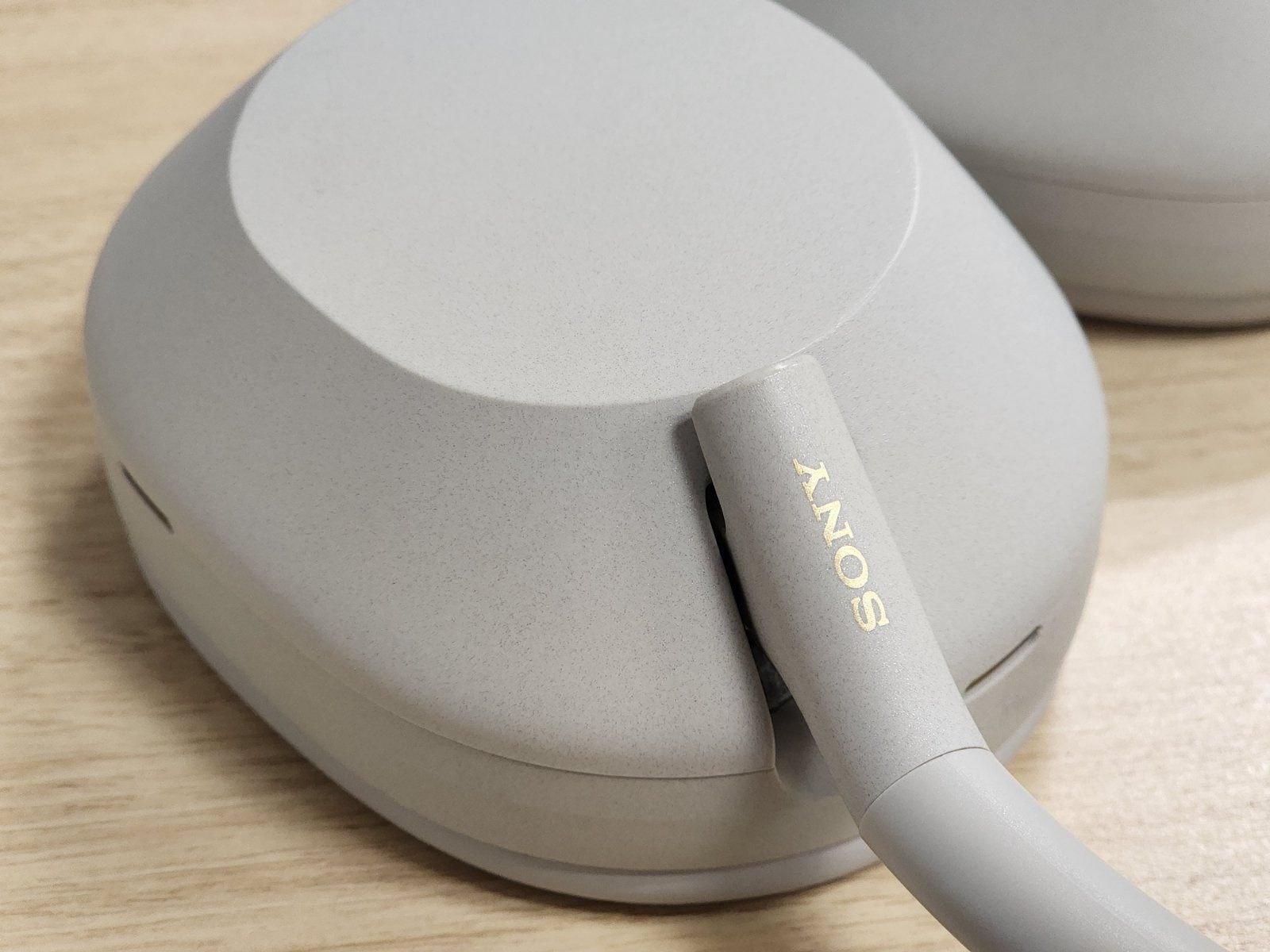 レビュー】SONY WH-1000XM5を楽天社員が使ってみた。優等生 レビュー】SONY WH-1000XM5を楽天社員が使ってみた。優等生