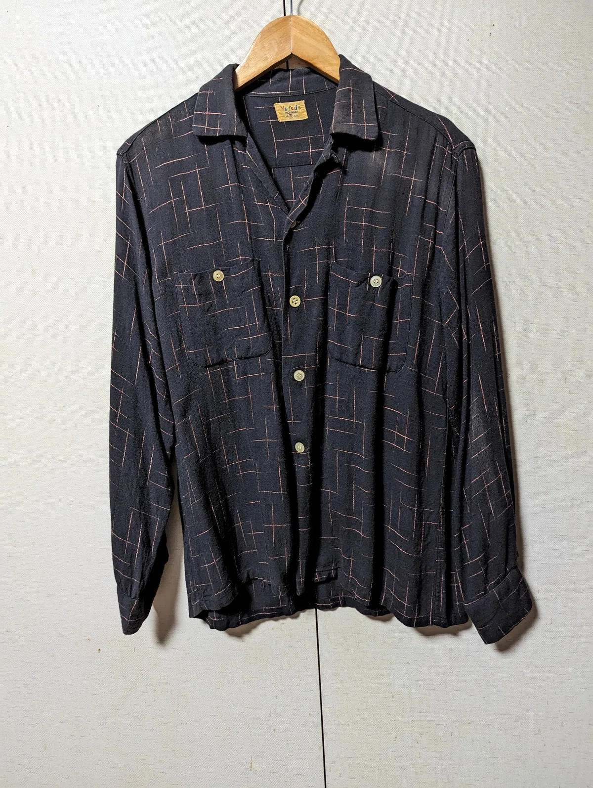 ヴィンテージレーヨンシャツの魅力。｜こう（服好きの人間）