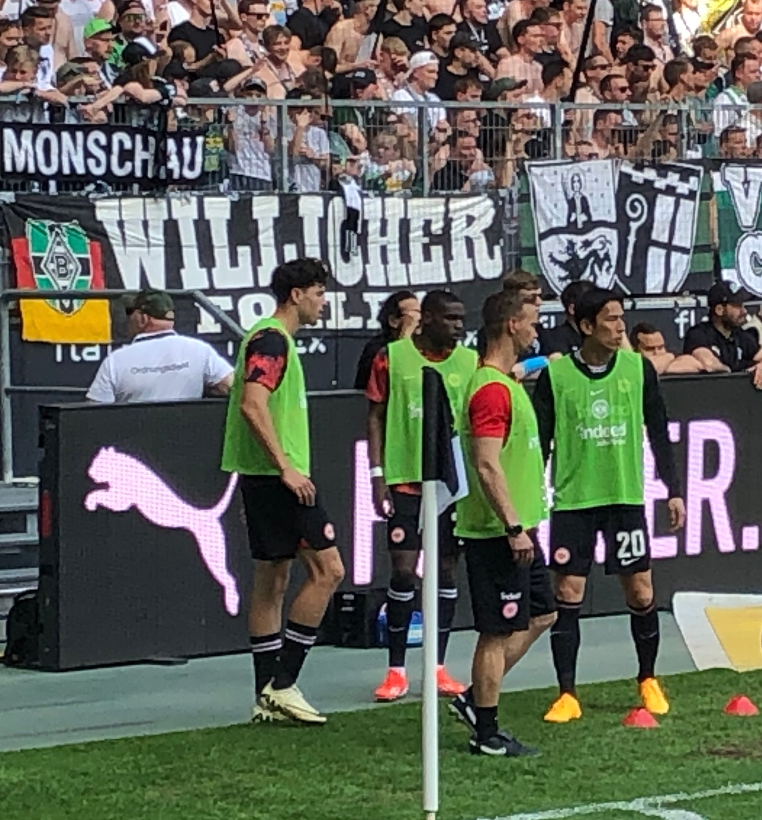 にわかサッカーファン⚽️ ブンデスリーガ 【アイントラハト