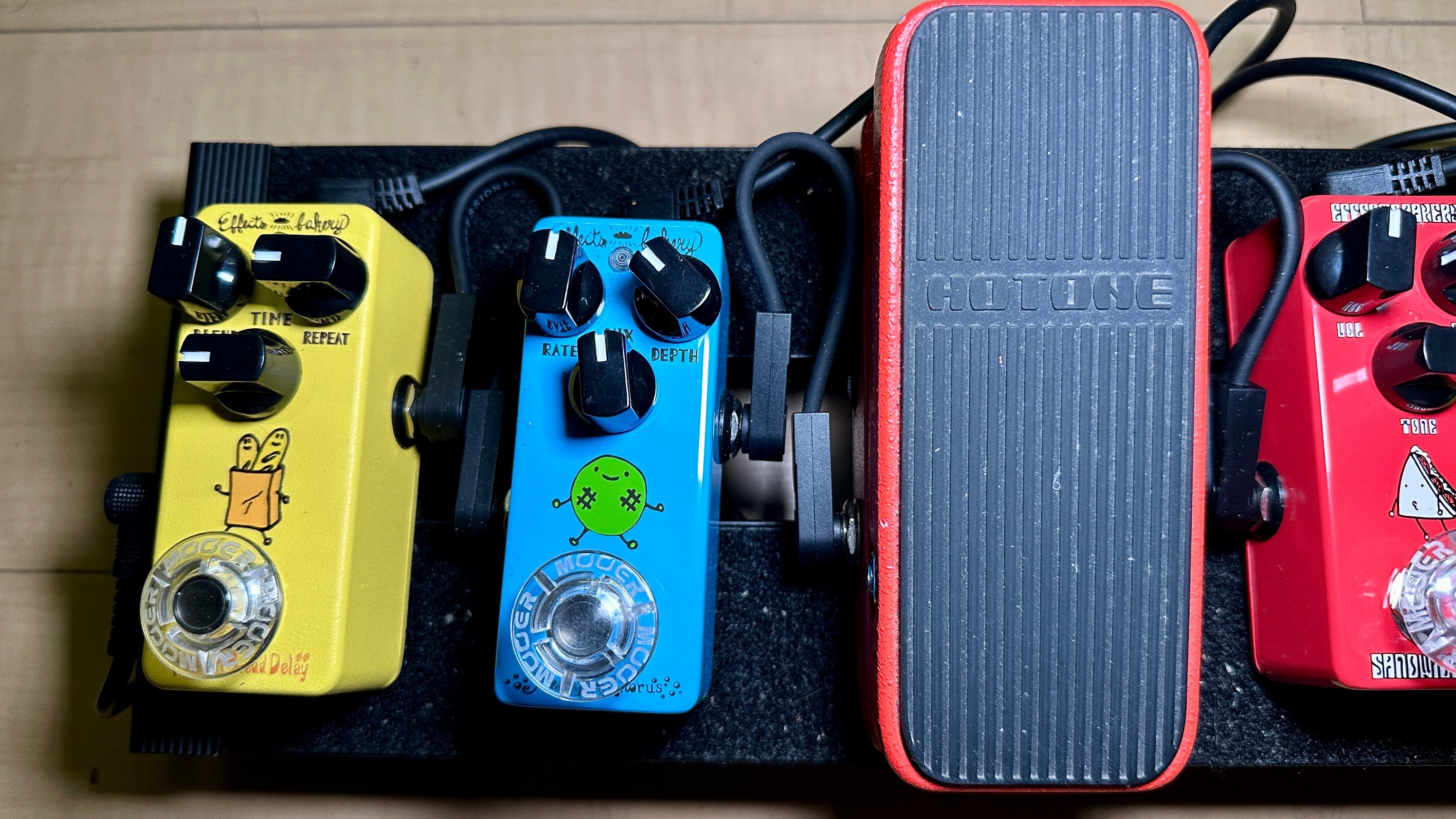 ⠀更新しました】エリクサー弦、BOSSチューナー