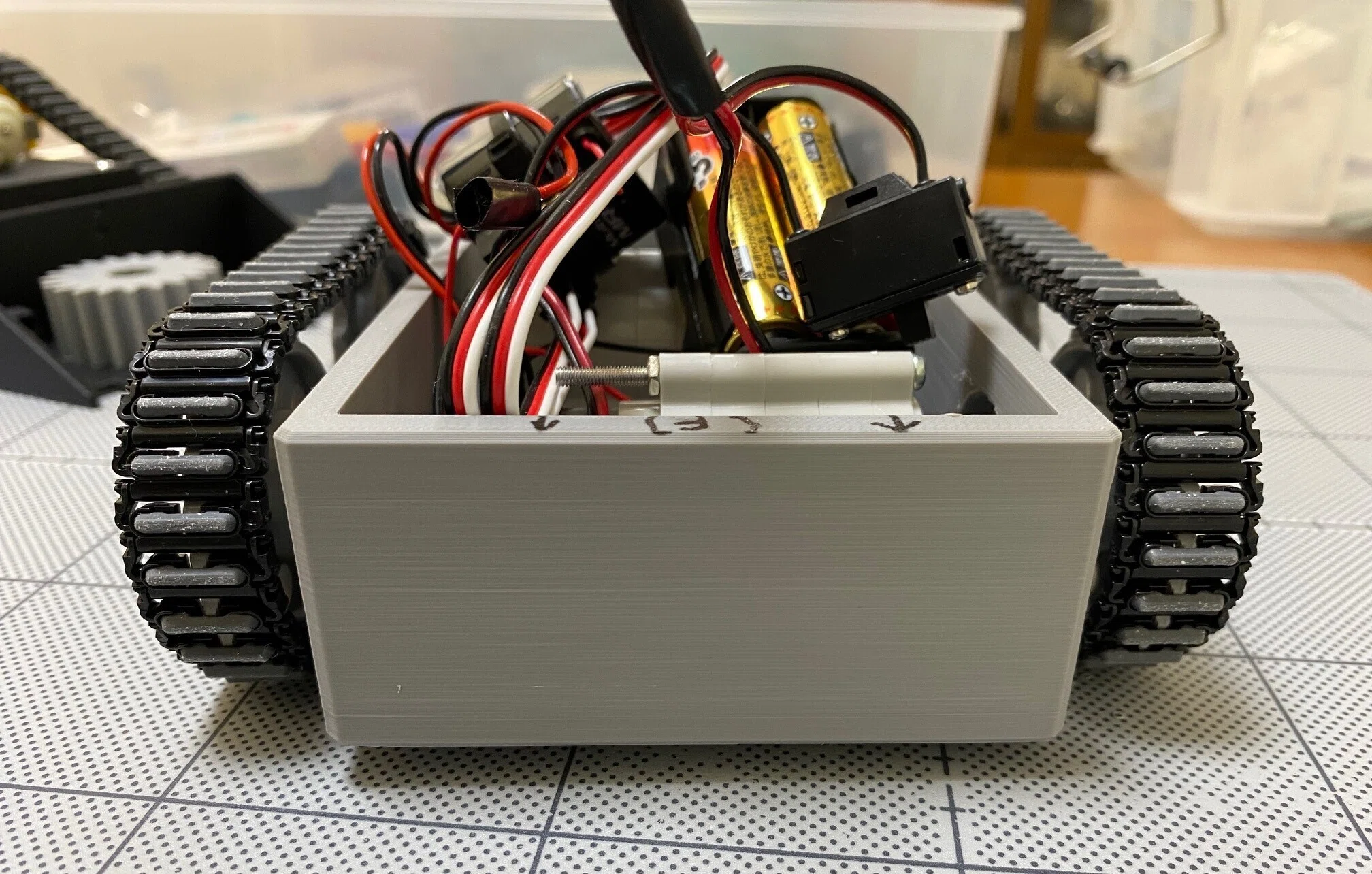 4. 試作ラジコンクローラ1号機｜機械好きネコ