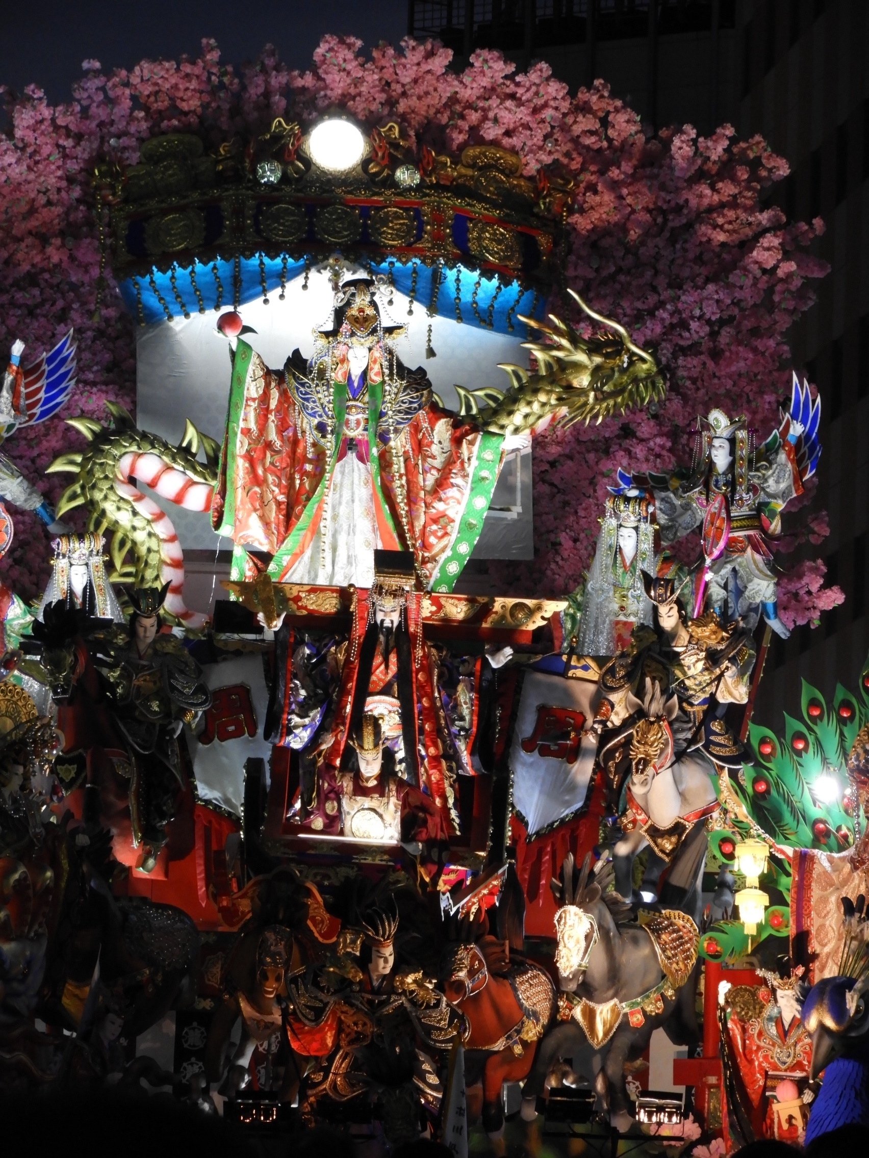 豪華絢爛の極み 八戸三社大祭（青森県八戸市）｜studio-Rie（スタジオ