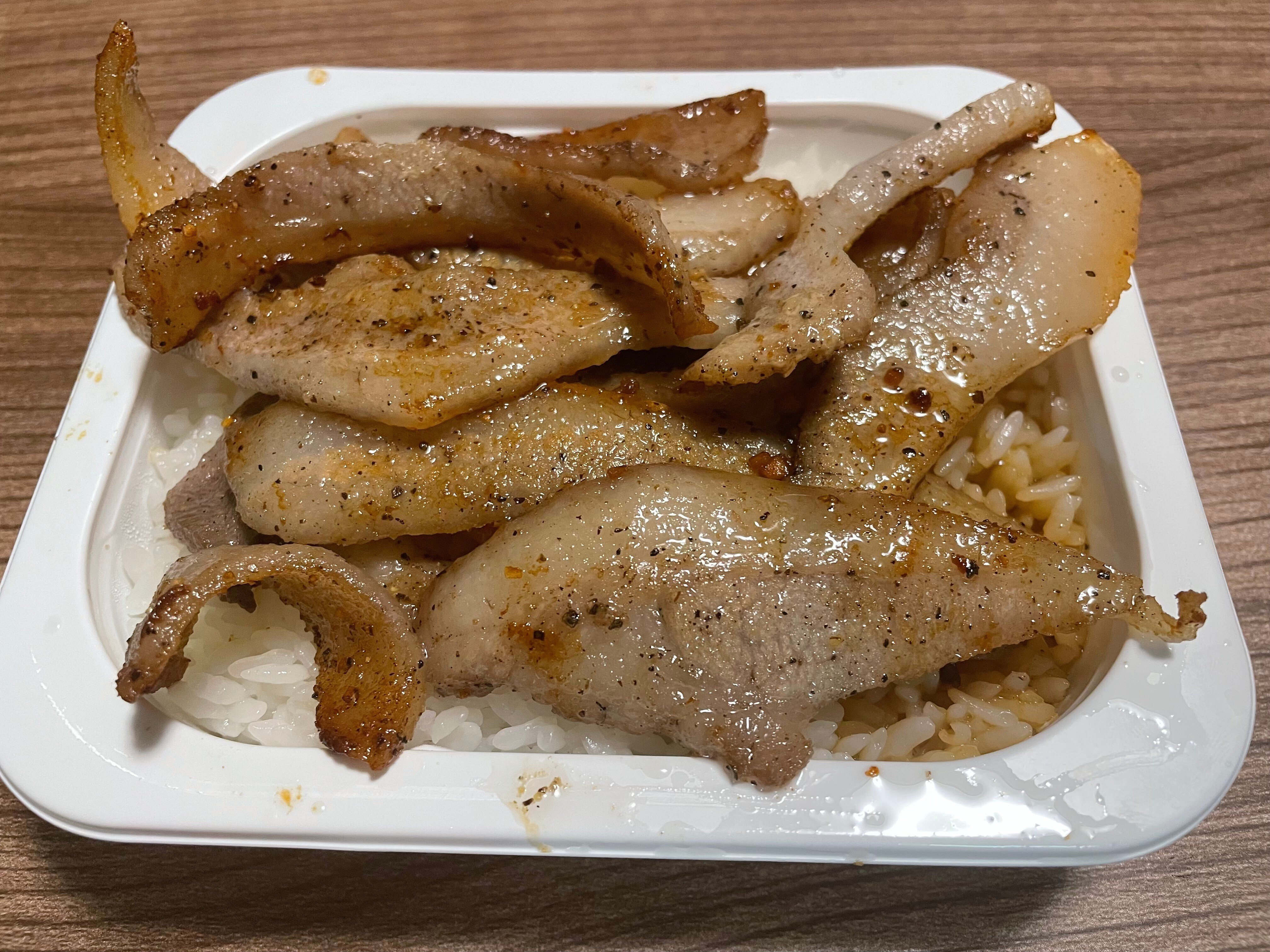フィード・ワン 国産豚トロ(ネック) 300g｜ヤングアミカ