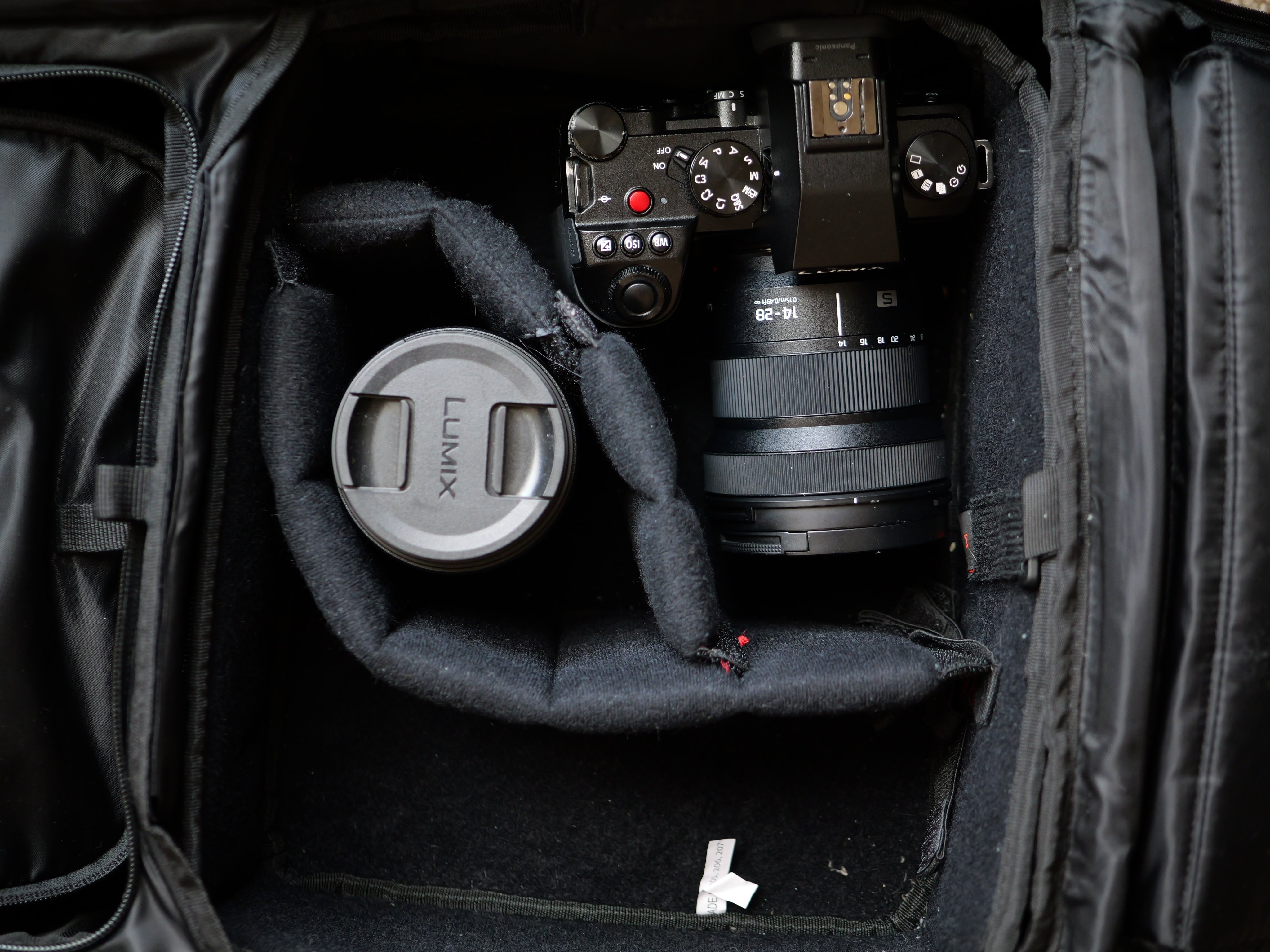 ルミマガ編集部】LUMIX S 14-28mm F4-5.6 MACRO使ってみた｜LUMIX Magazine