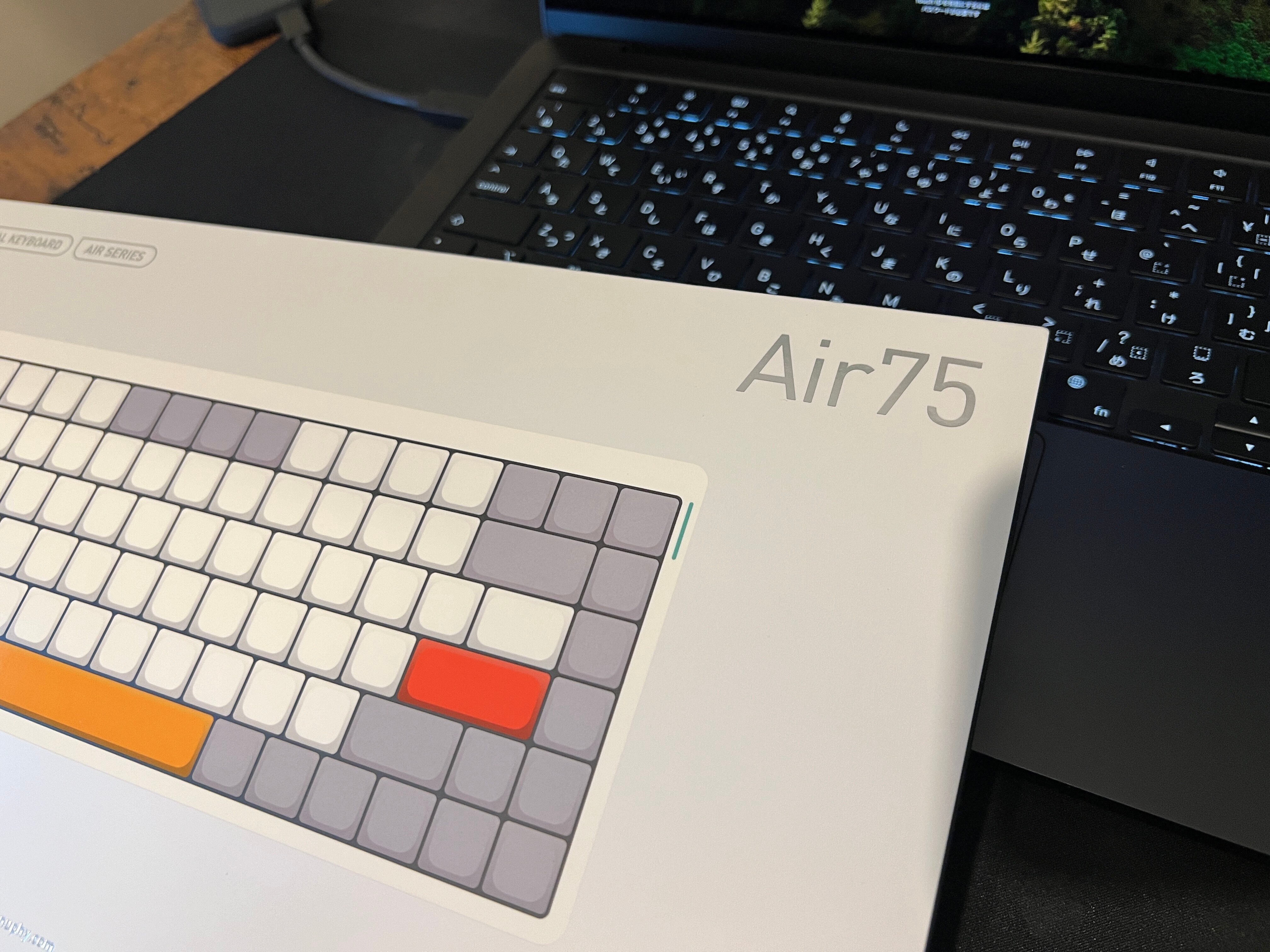 NuPhy Air75 V2(Cowberry) を購入しました。|おかゆ NuPhy Air75 V2(Cowberry) を購入しました。|おかゆ