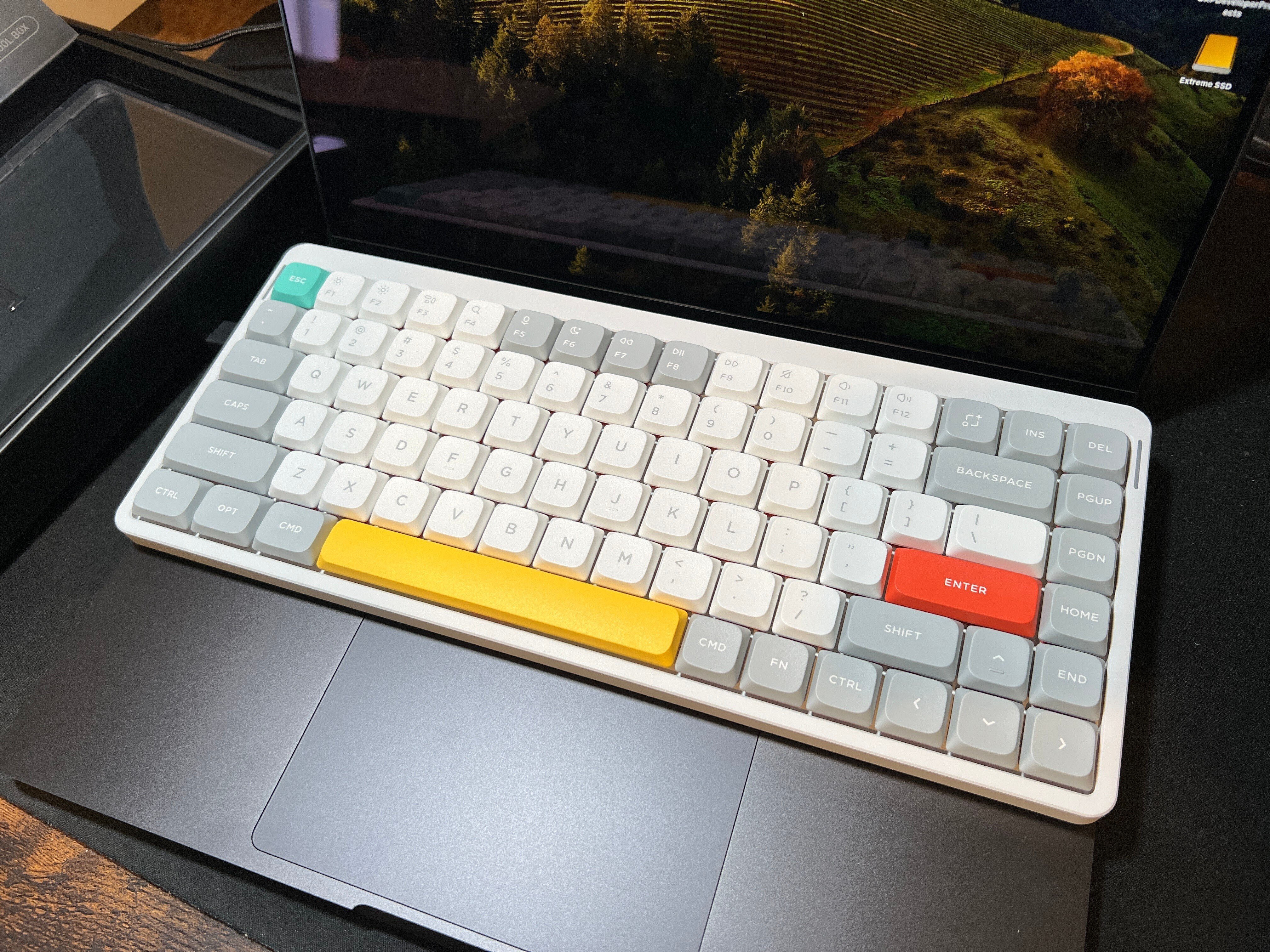 NuPhy Air75 V2(Cowberry) を購入しました。|おかゆ NuPhy Air75 V2(Cowberry) を購入しました。|おかゆ