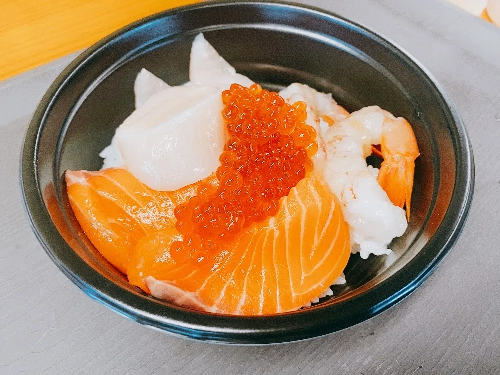 道の駅旅行記】日立おさかなセンターで海鮮丼をつくるぞ（茨城）｜おなつ