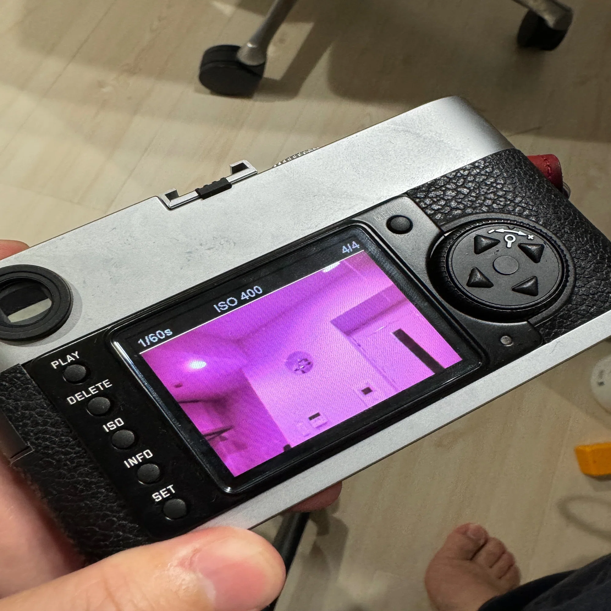 Leica M9をモノクロセンサーカメラに改造する。｜四葉三丁目