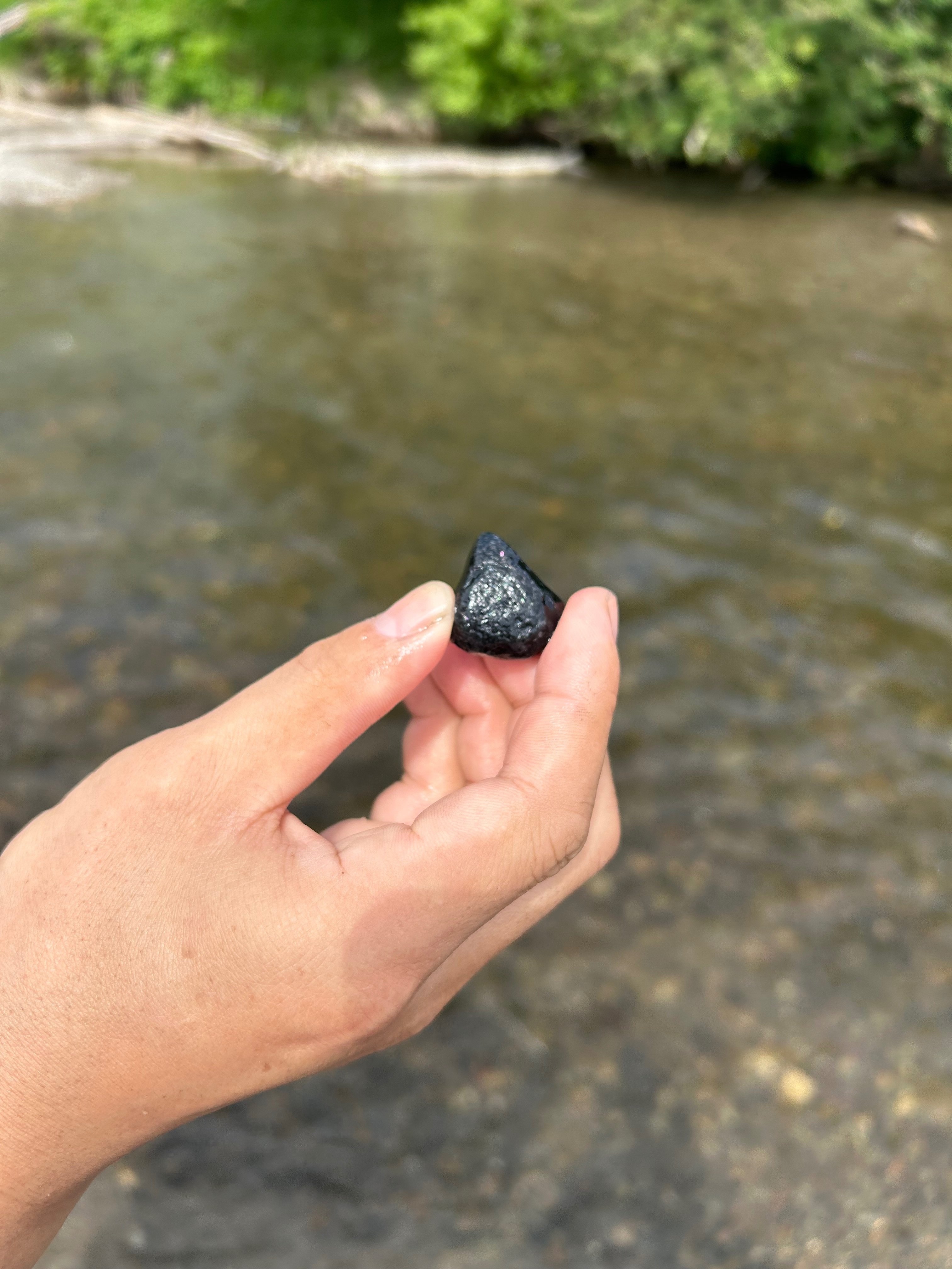 十勝石を探しに行こう！｜いづみ