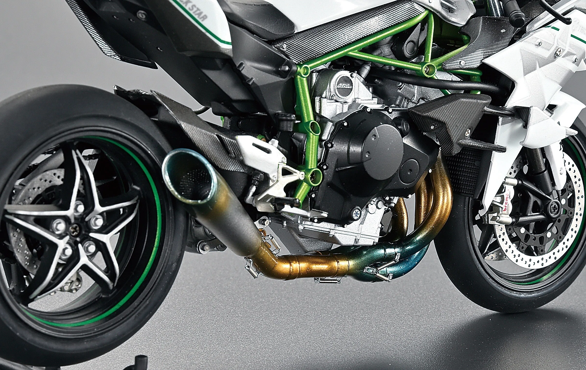 サンプル公開】バイクモデル製作攻略のメソッド2024 ｜モデルアート公式