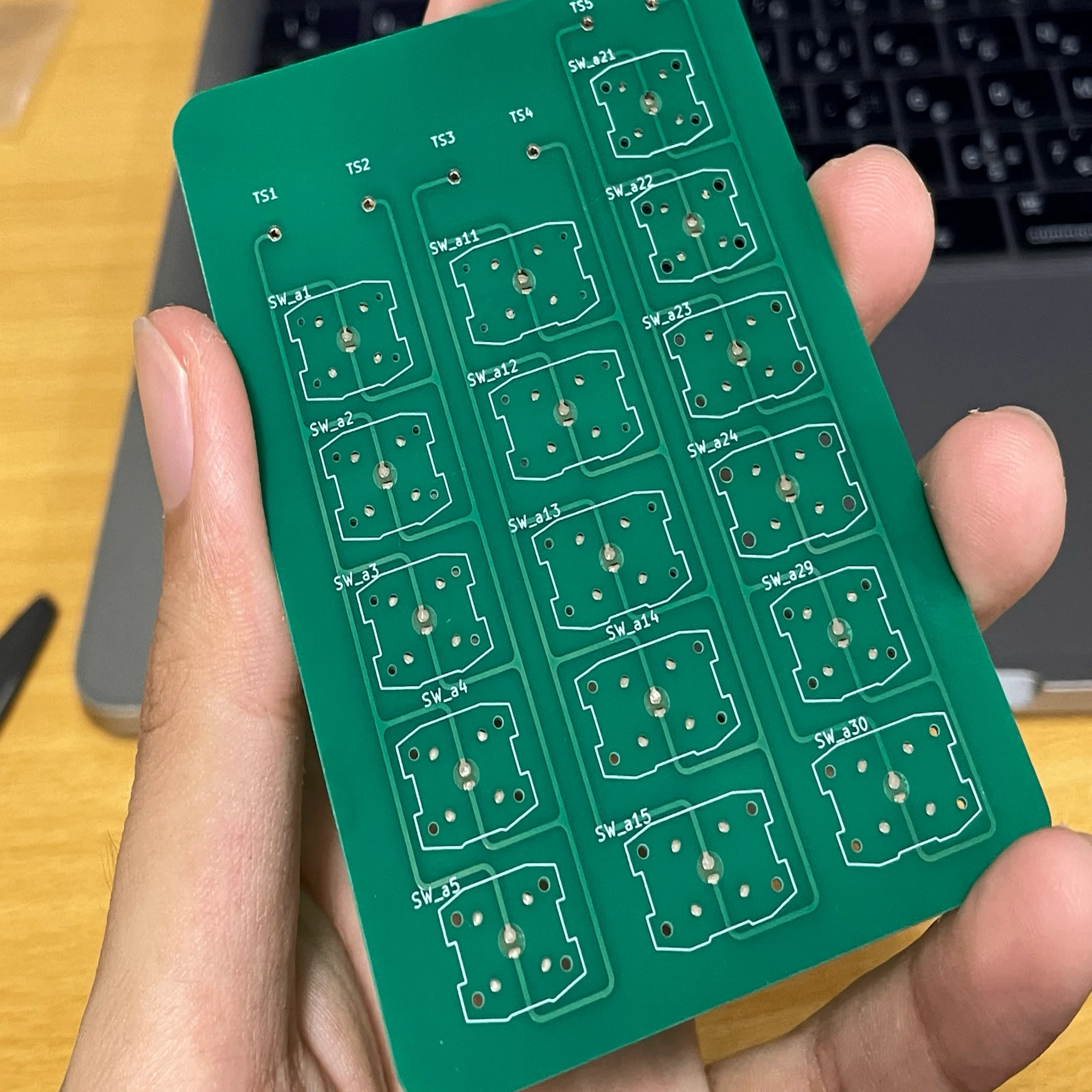 トヨタ シエンタ【MXPL10G MXPL15G MXPL12G MXPC10G MXPC12G】 LED 