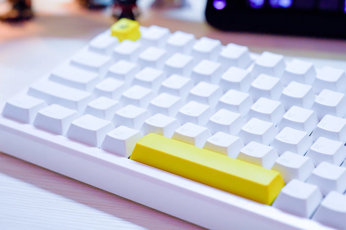 最強のメカニカルキーボードを見つけたかもしれない[UP-MKGA75]｜かごめP