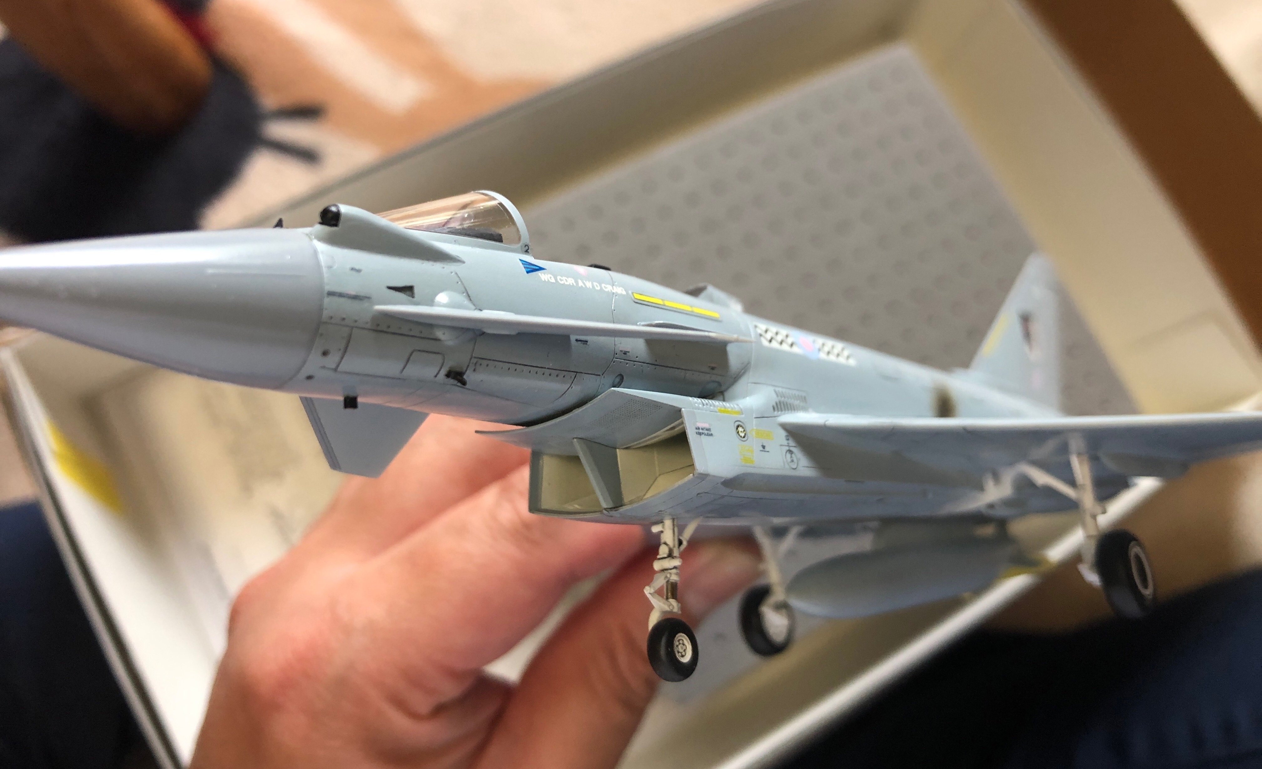 ハセガワ 1/72 ユーロファイター・タイフーン（単座型）作って