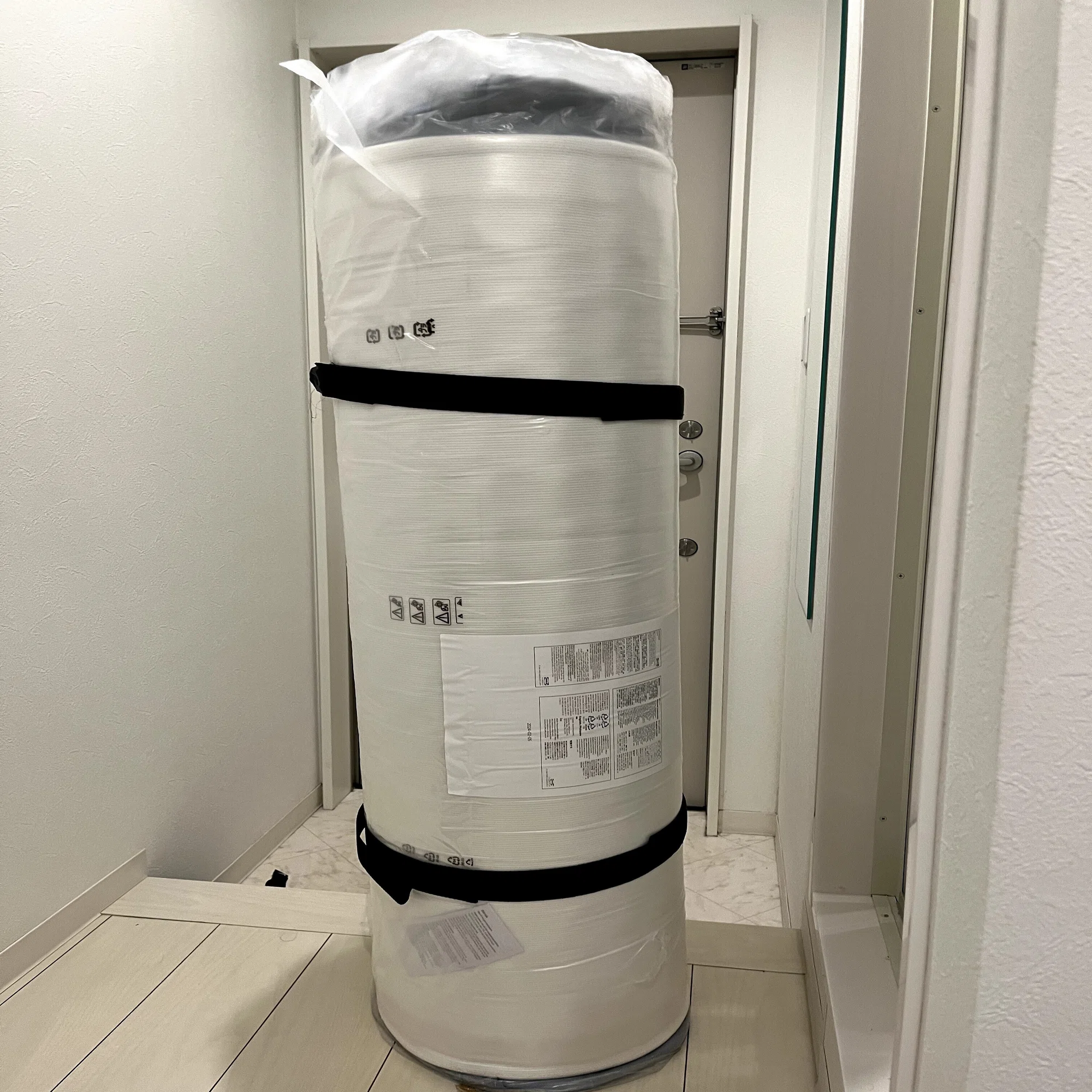 一人暮らし】ベッドが来ました！（IKEA SLATTUM）｜Ishめえる