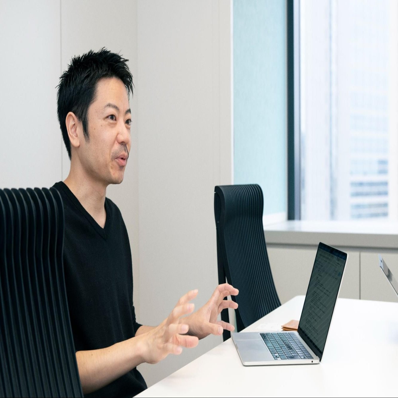 研修は、実践にこそ価値がある。株式会社もしもがTHE COACHのマネジメント研修で得た学びとは？｜THE COACH Journey