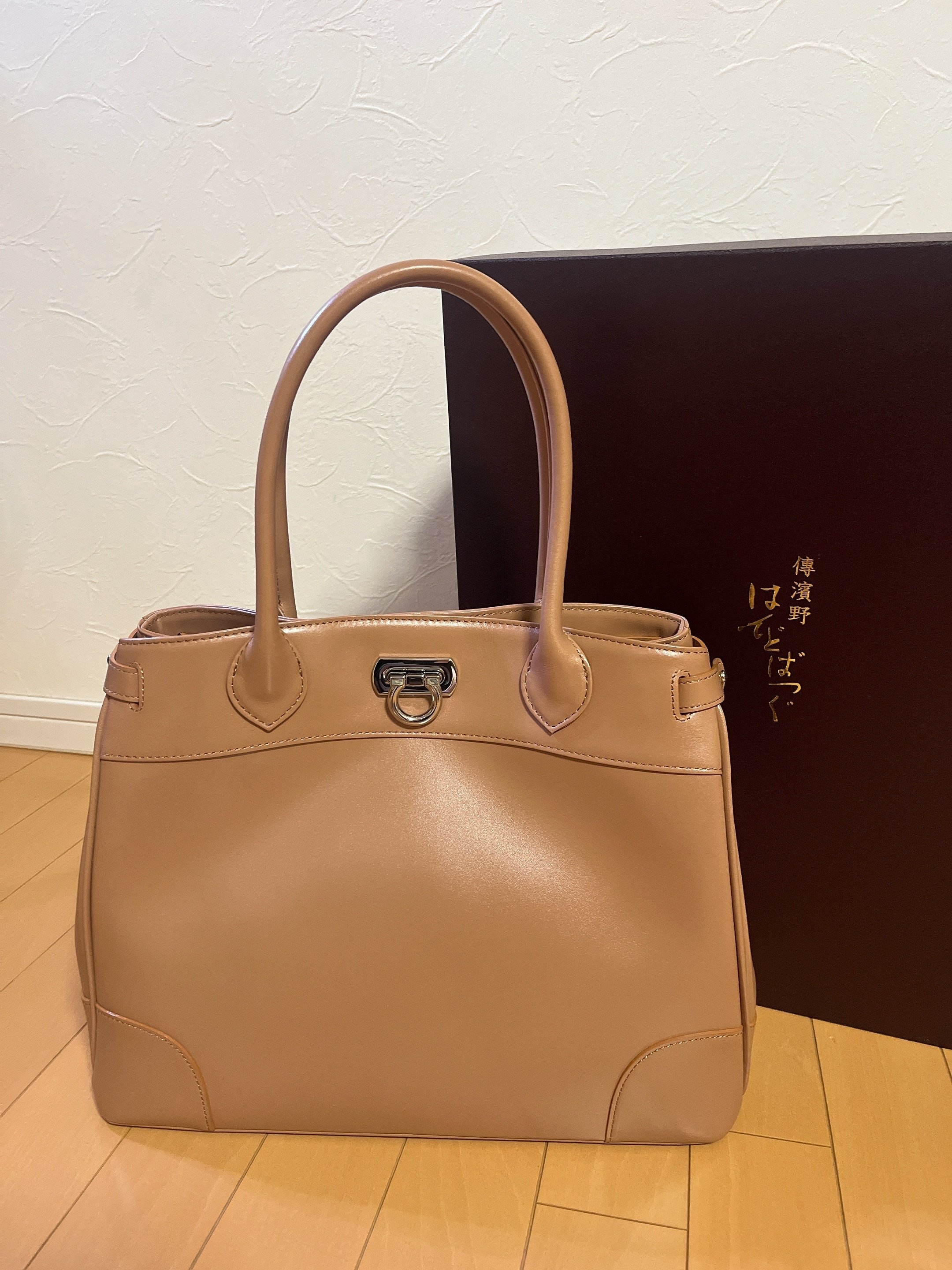 【大人気】傅濱野 クラシックトートバッグ　皇室御用達 傳濱野 【傳濱野】トートバッグ レディース 出会った頃から永遠