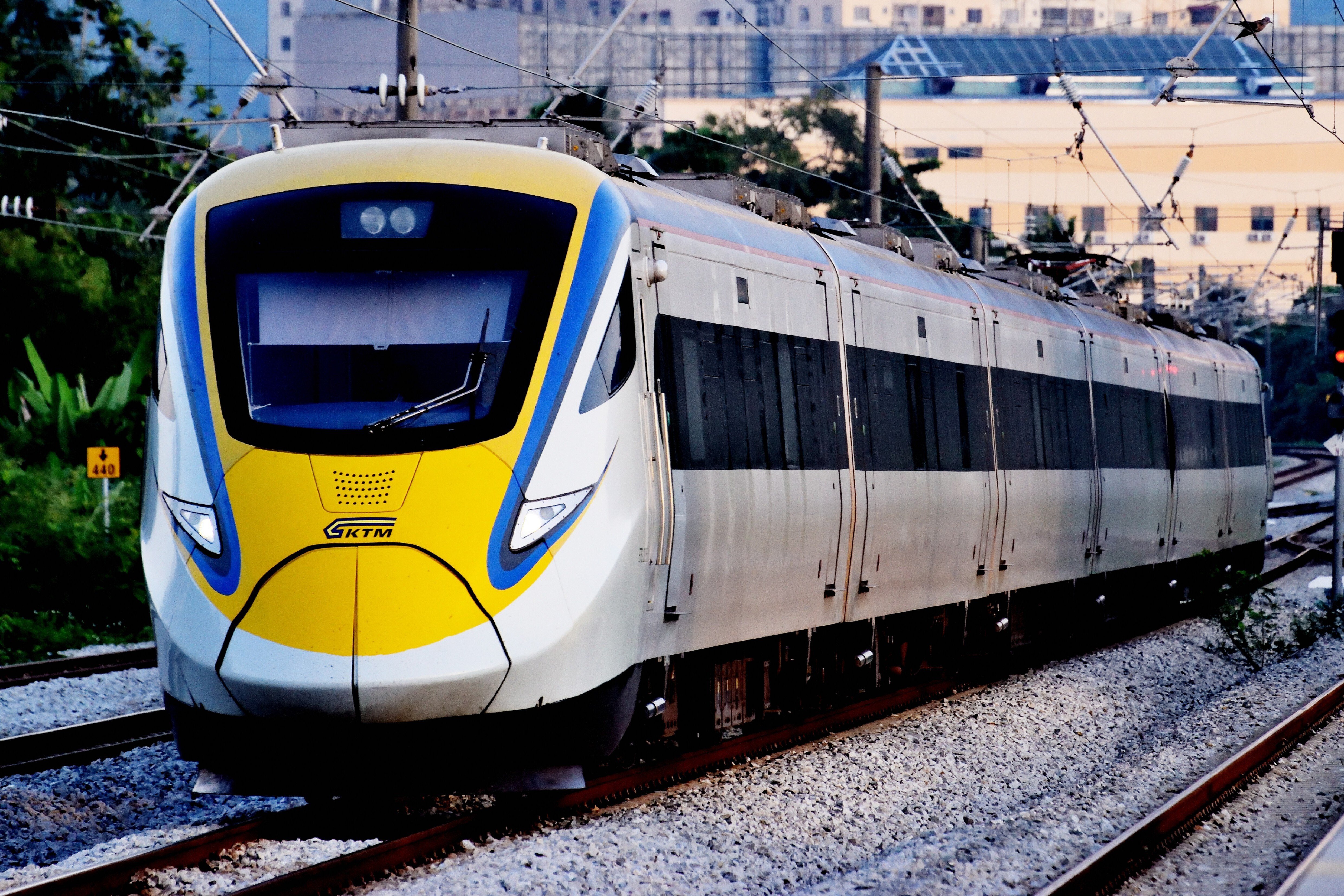 鉄道風景 マレーシア鉄道 Class 93型を撮影する。｜Yutaの撮り鉄日記