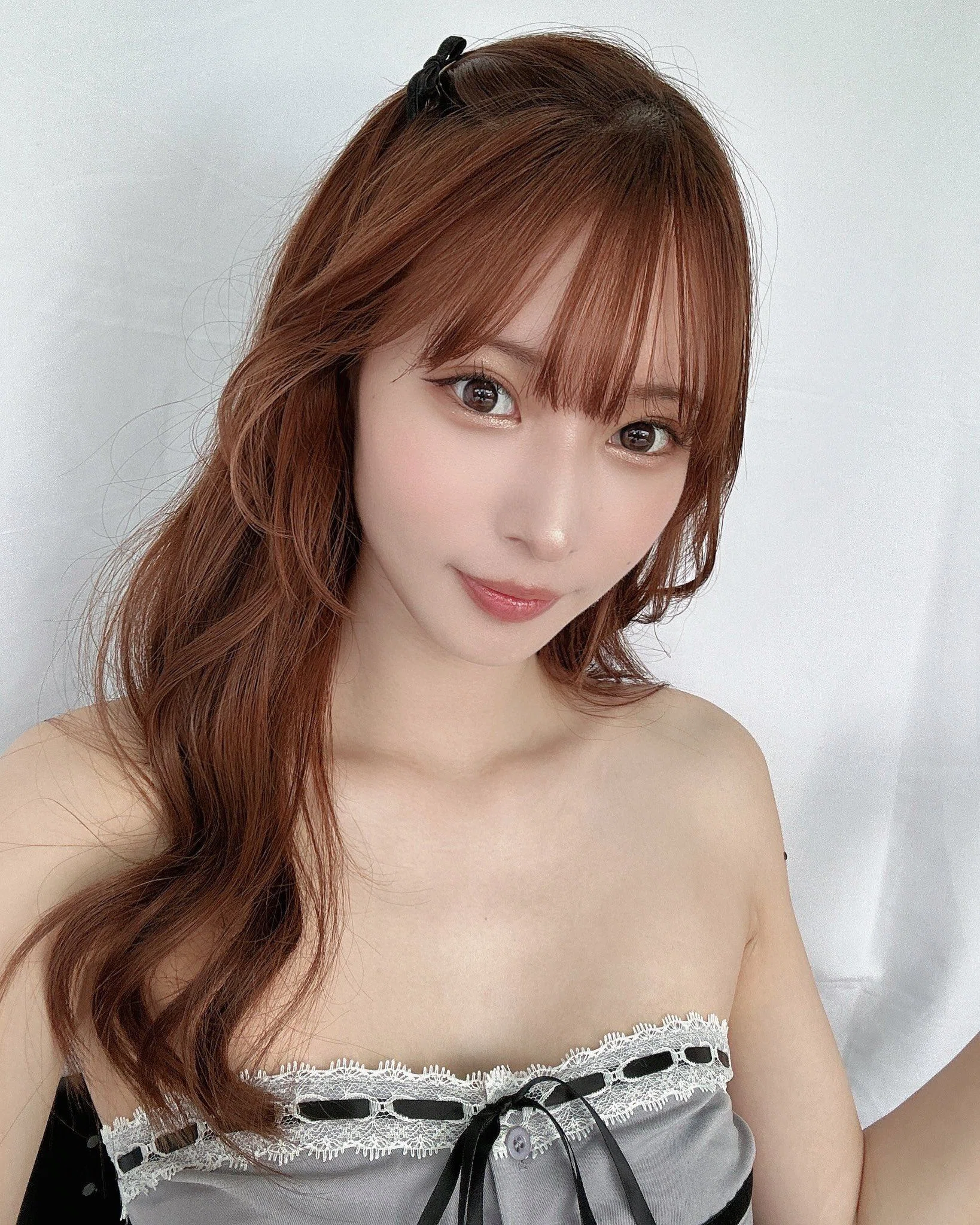 きみとバンド」大野真依と清原梨央が、東海地方で無料サイン会を開催
